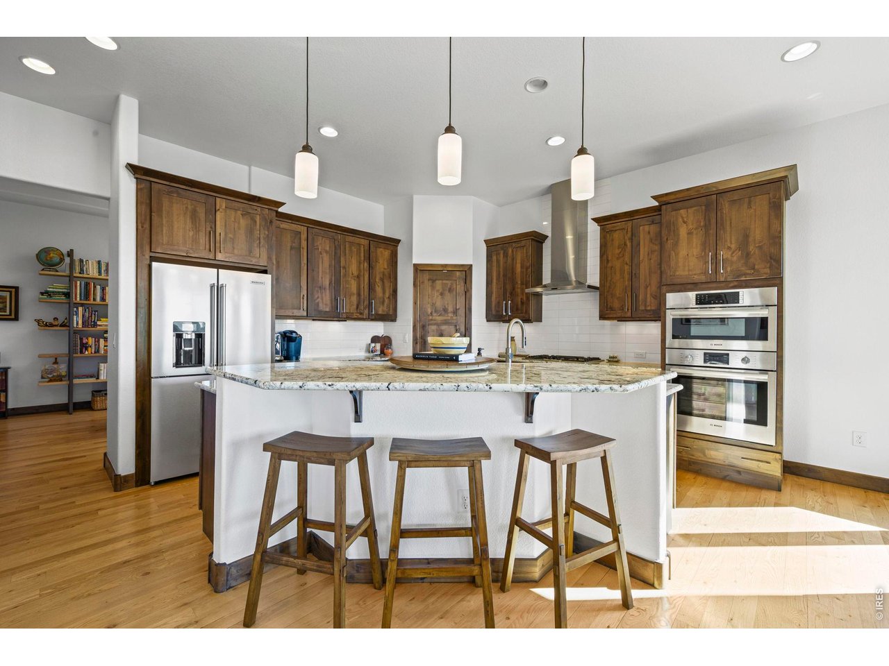 6901 Water View Ct