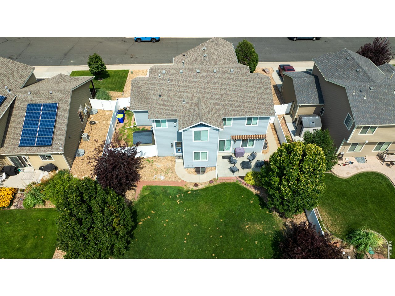633 Shoshone Ct