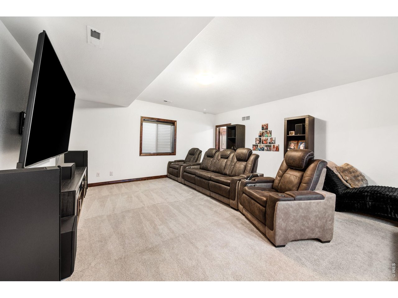 8213 Cherry Blossom Dr