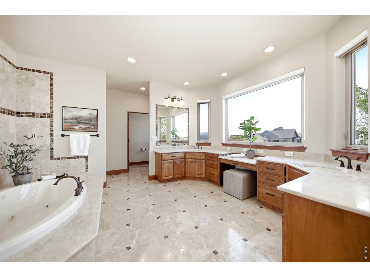 2153 Mountain River Rd