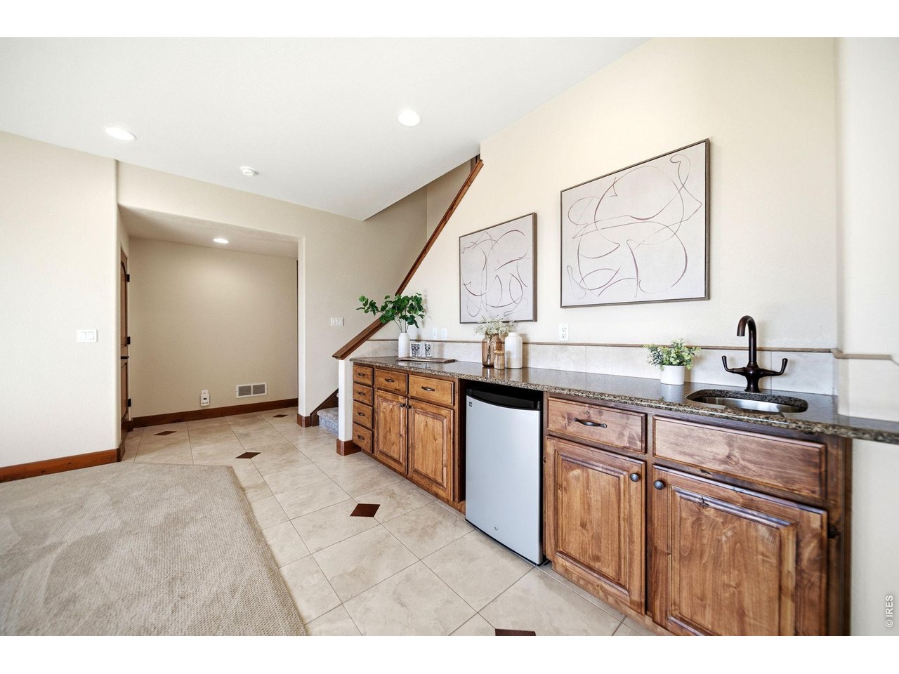 2153 Mountain River Rd