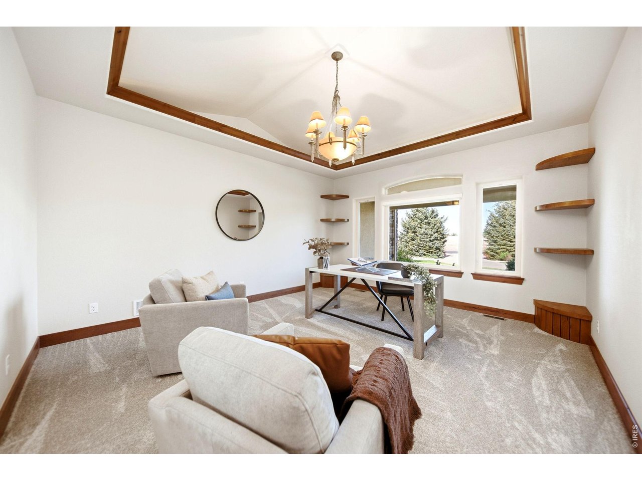 2153 Mountain River Rd
