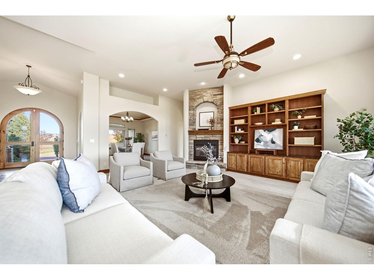 2153 Mountain River Rd