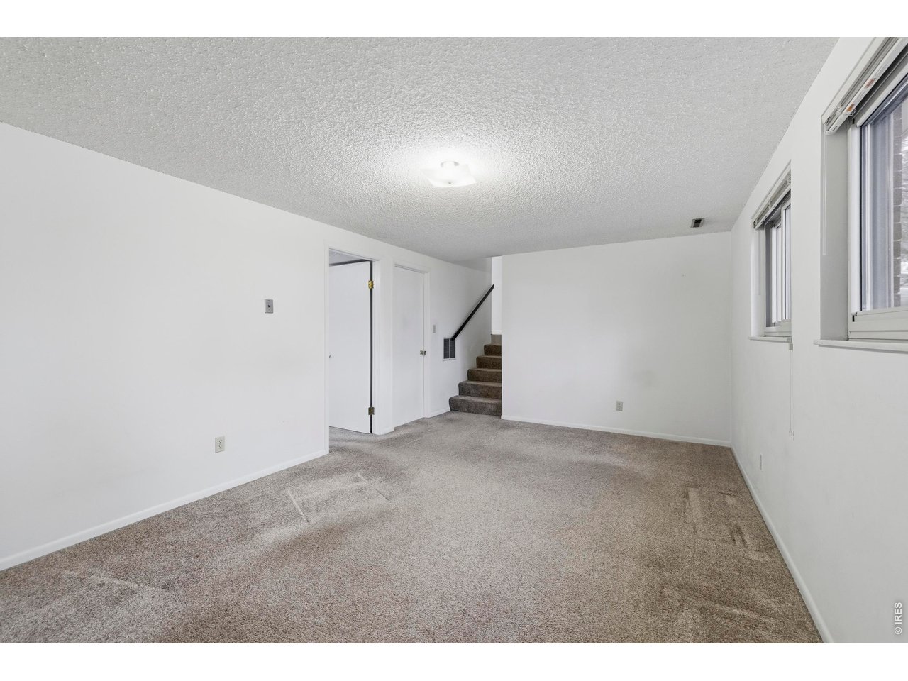 3014 Alamo Ave