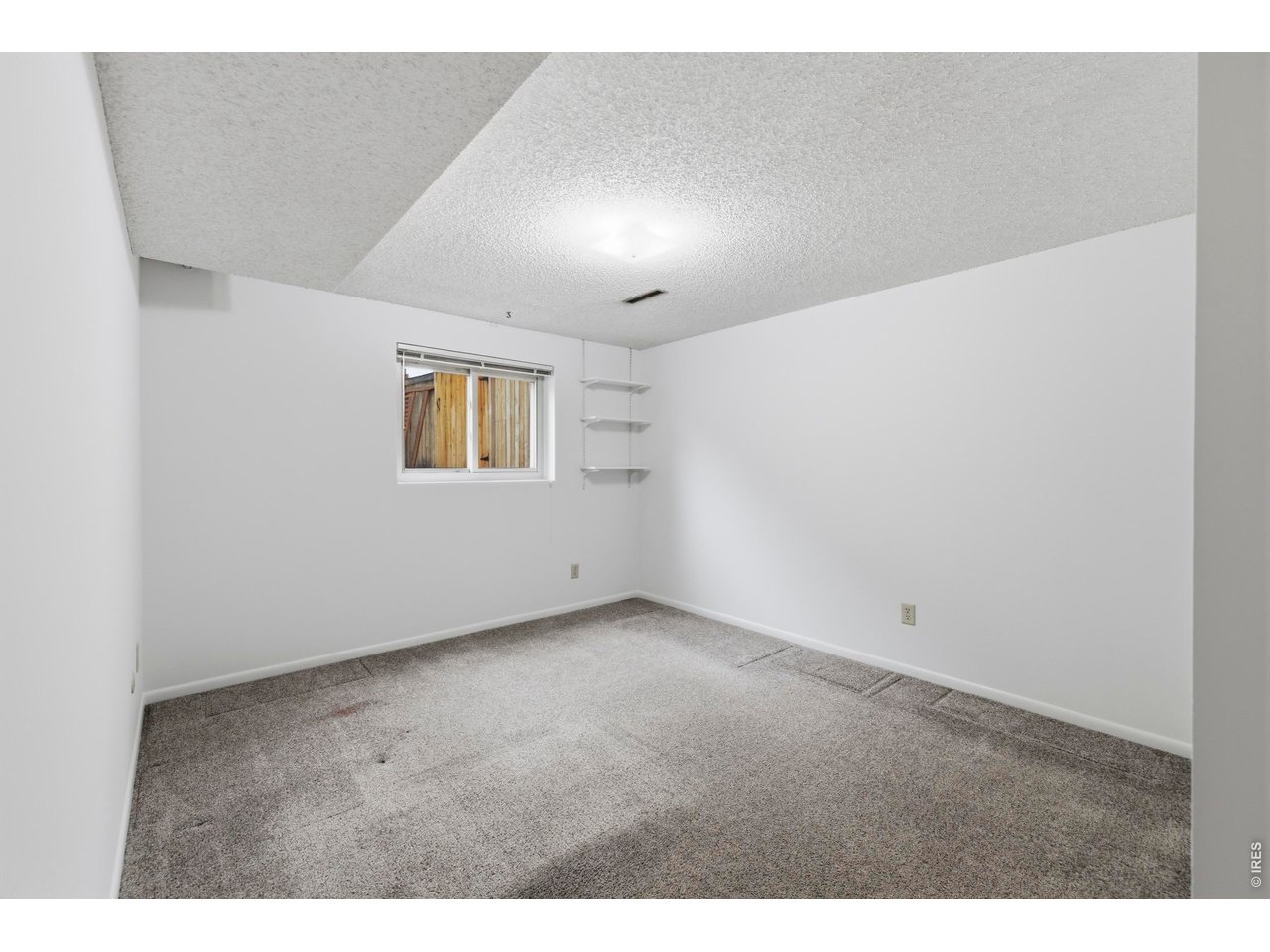 3014 Alamo Ave
