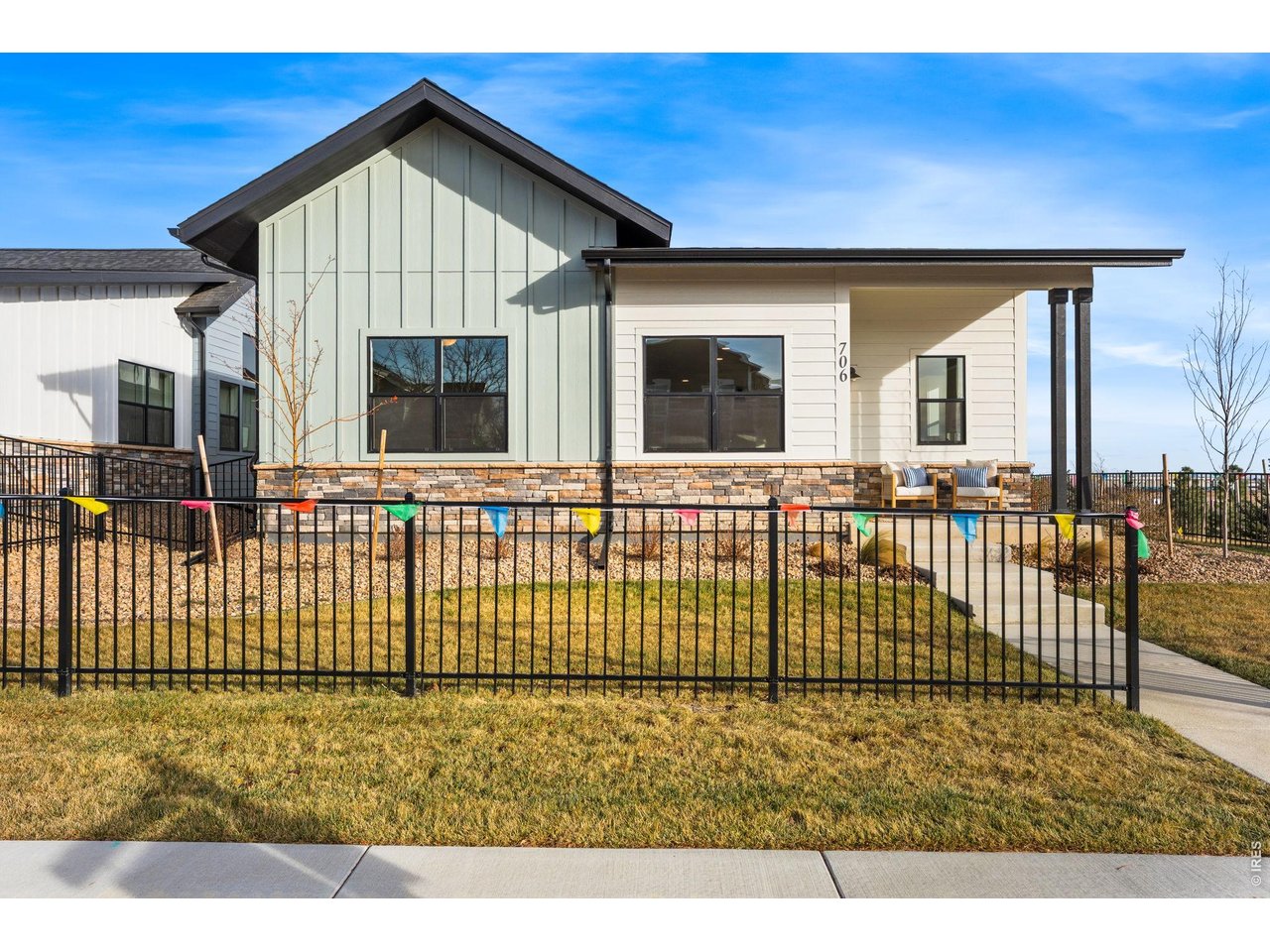 3443 Green Lake Dr