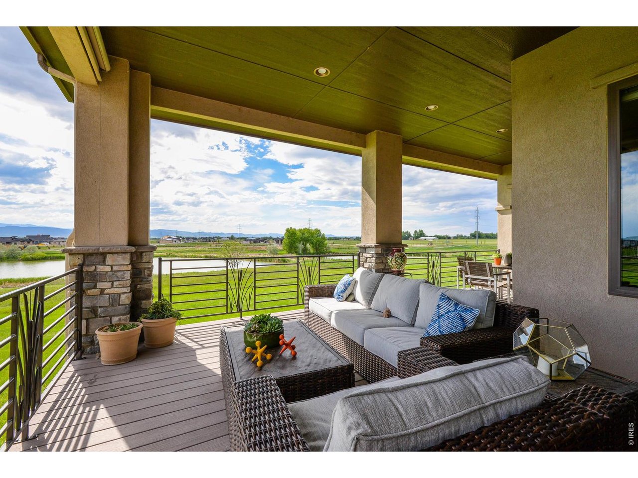 6901 Water View Ct