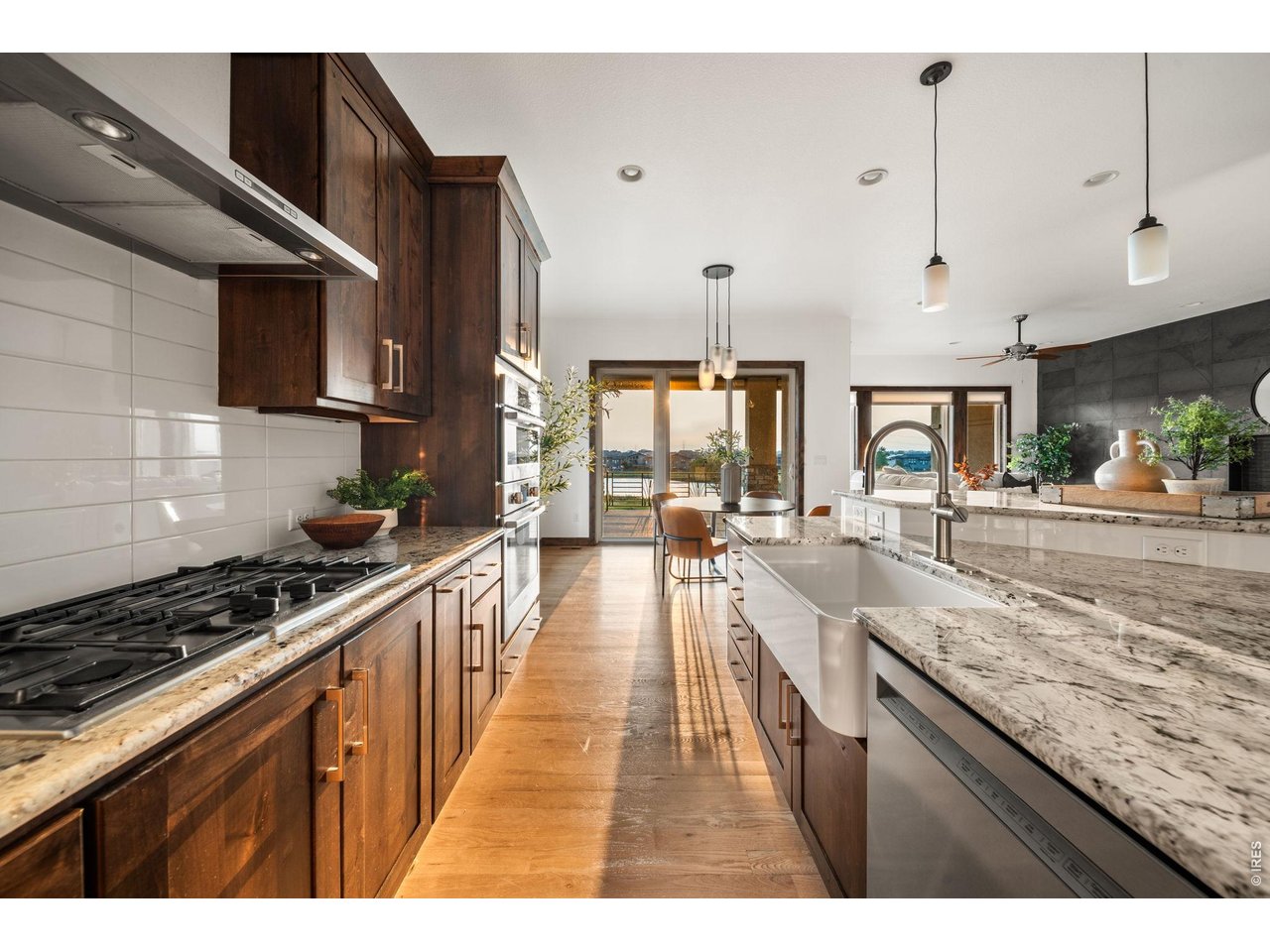 6901 Water View Ct