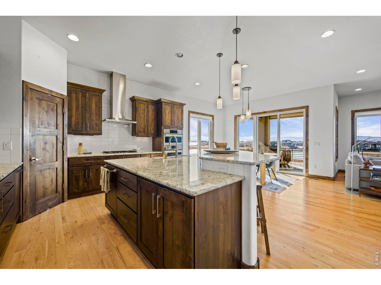 6901 Water View Ct
