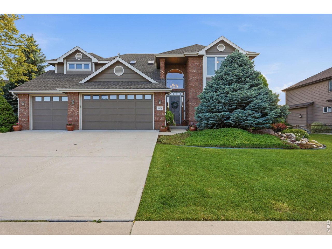 5475 Hunter Ct