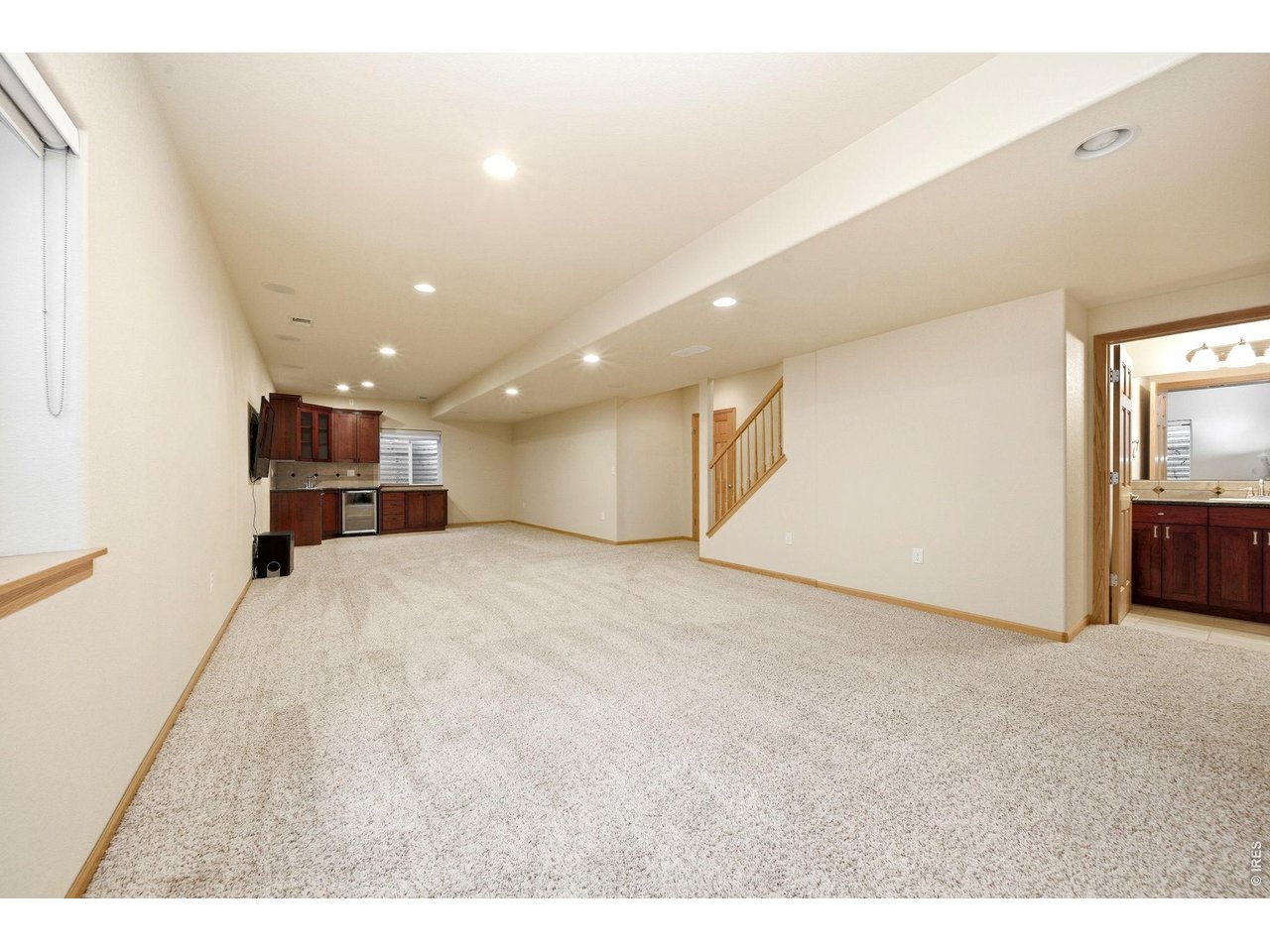 5475 Hunter Ct