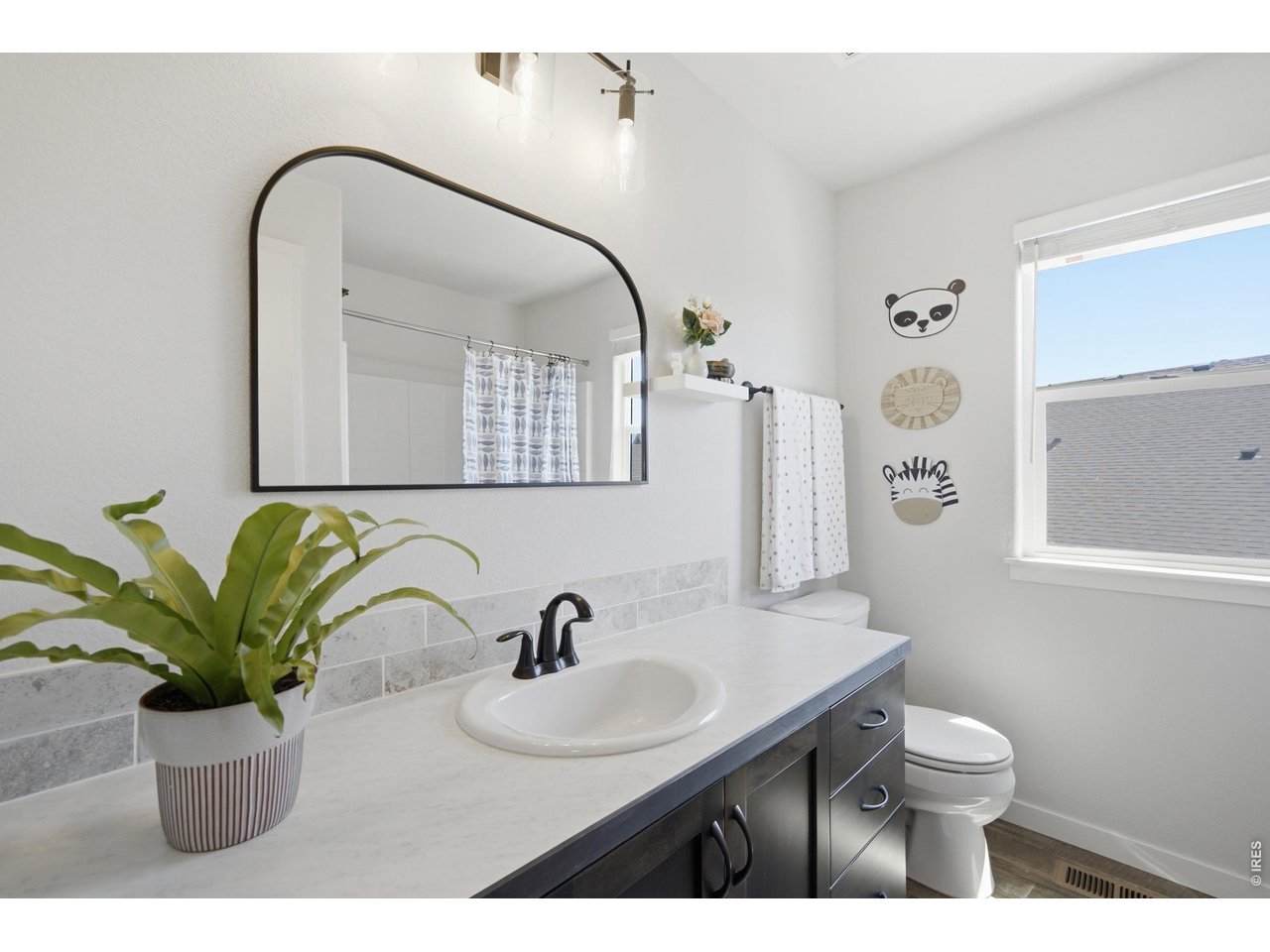 7136 Brookvalley Ct