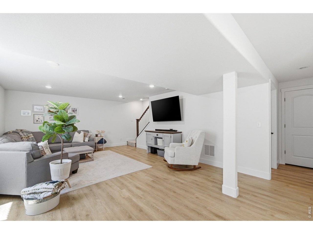 7136 Brookvalley Ct