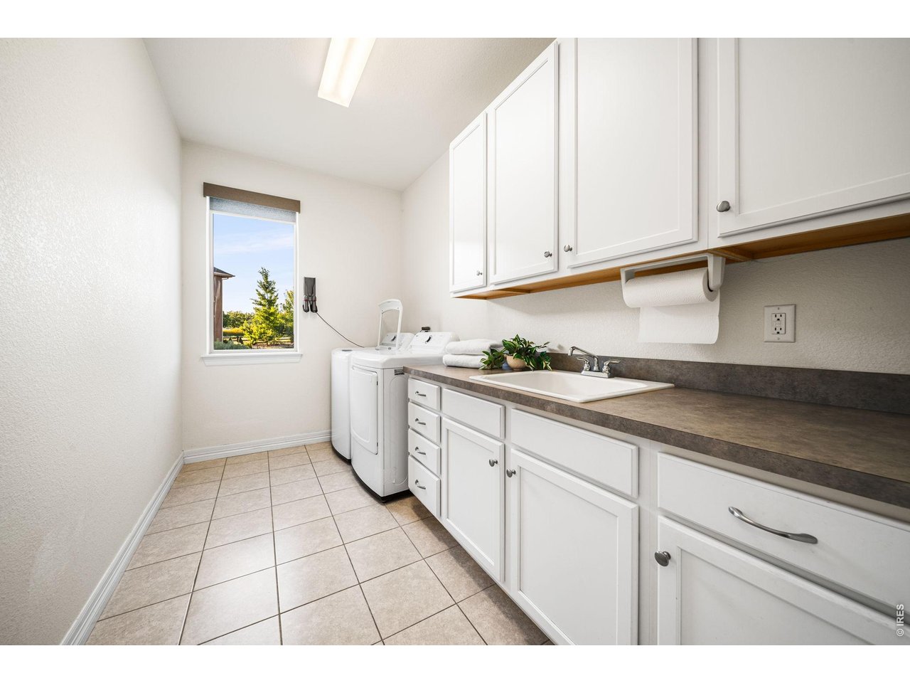 6402 Foothills View Pl