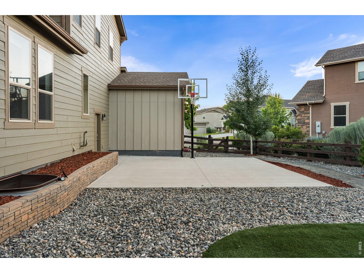 6402 Foothills View Pl