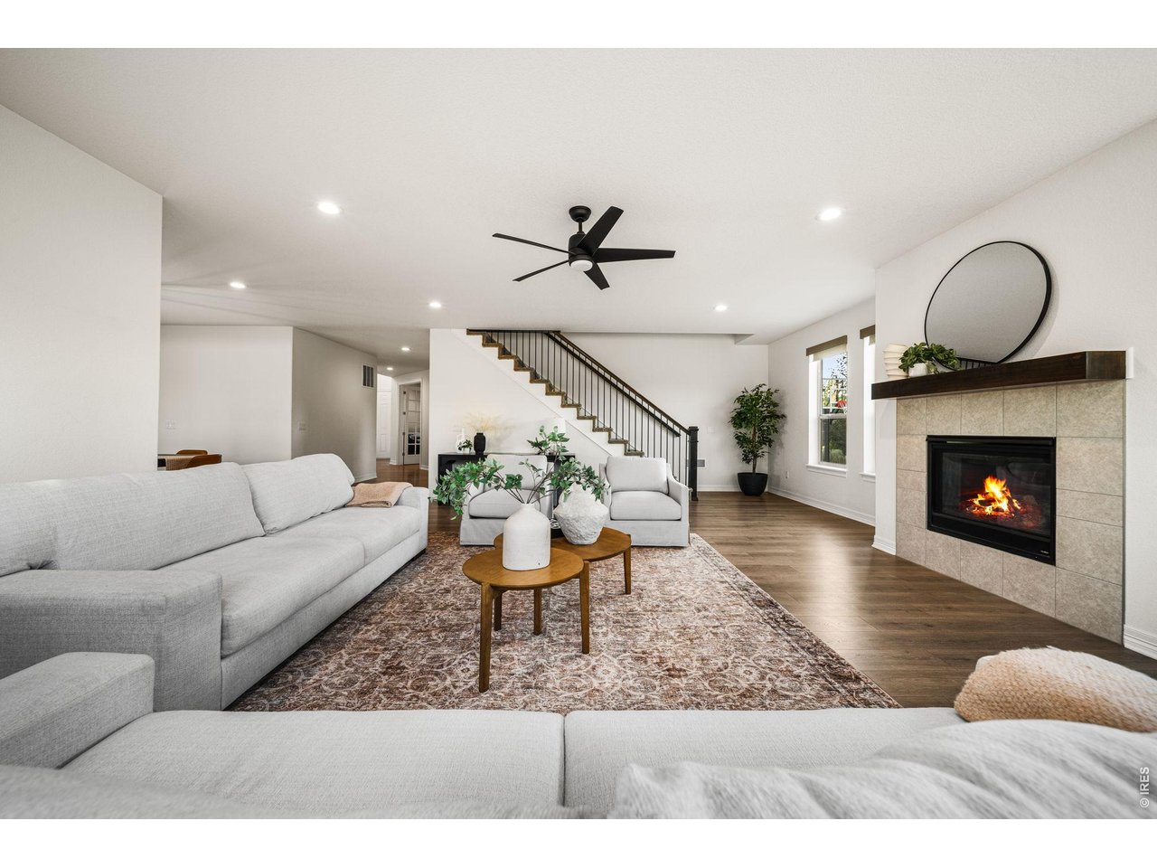 6402 Foothills View Pl