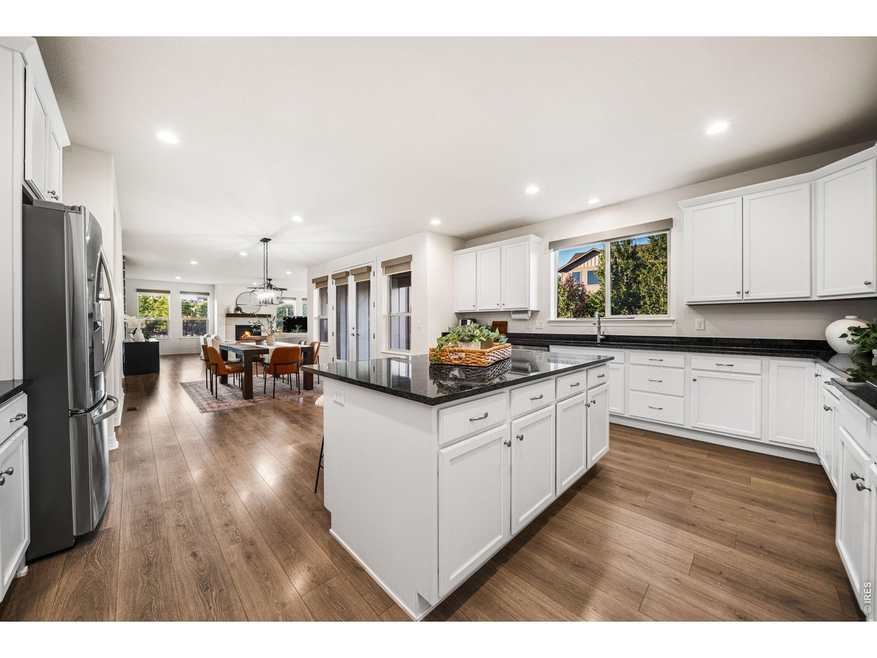 6402 Foothills View Pl