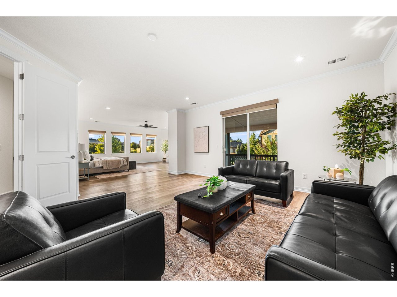 6402 Foothills View Pl