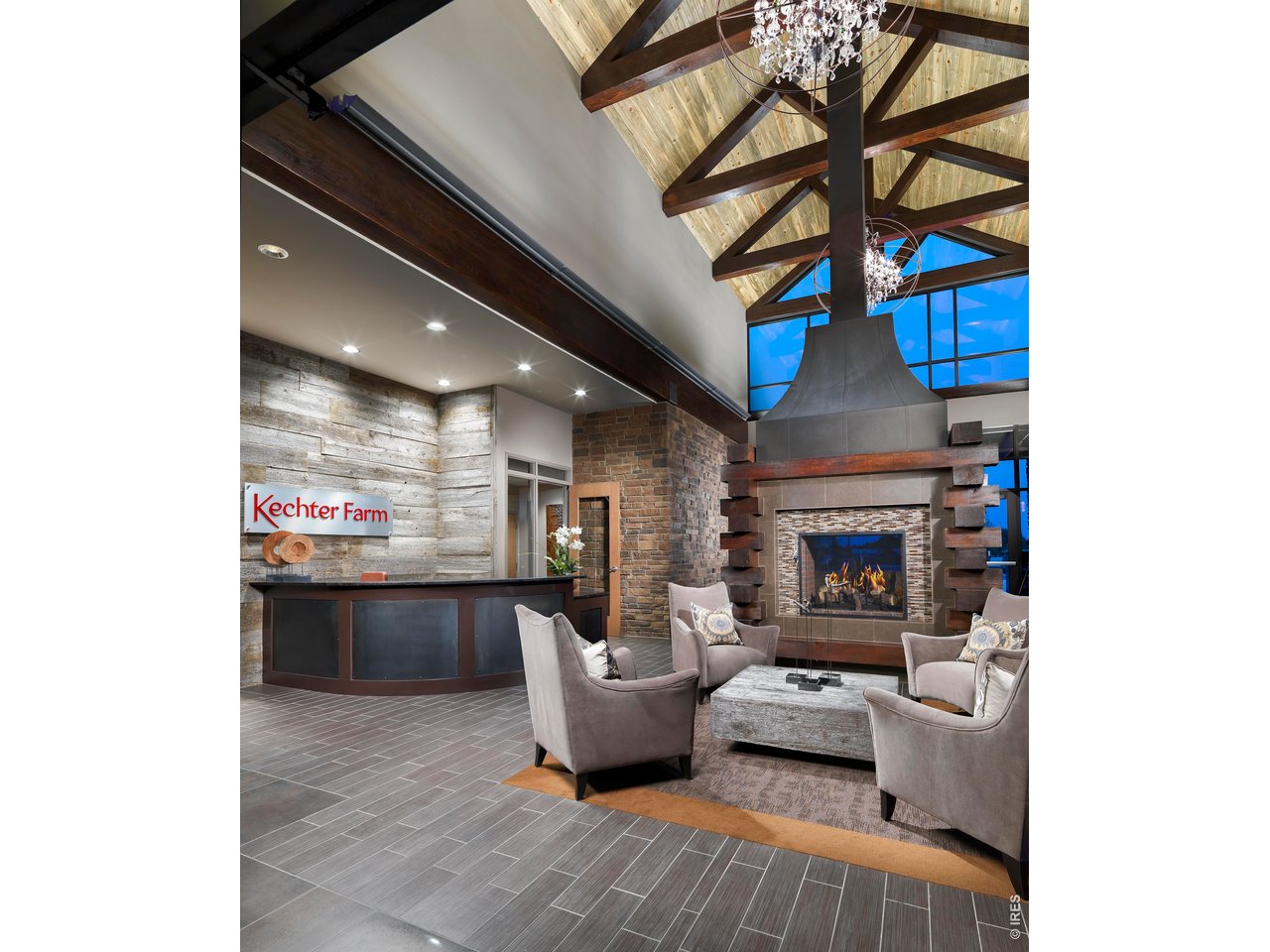 6402 Foothills View Pl