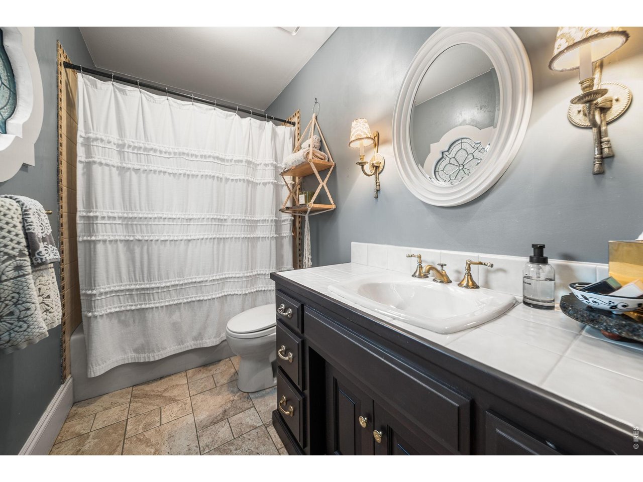 2109 Country Club Cv