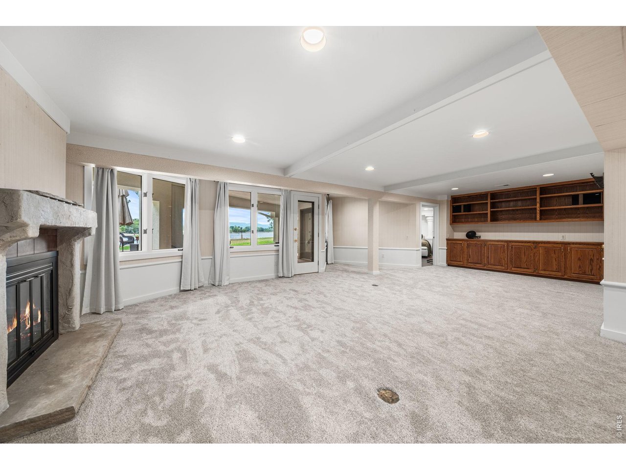 2109 Country Club Cv