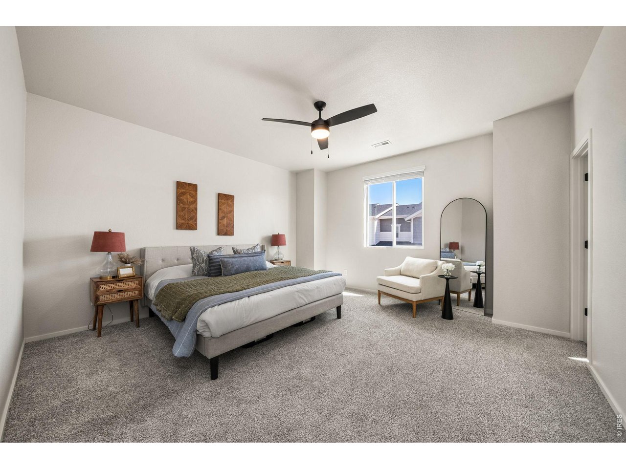 1804 Iron Wheel Dr 5