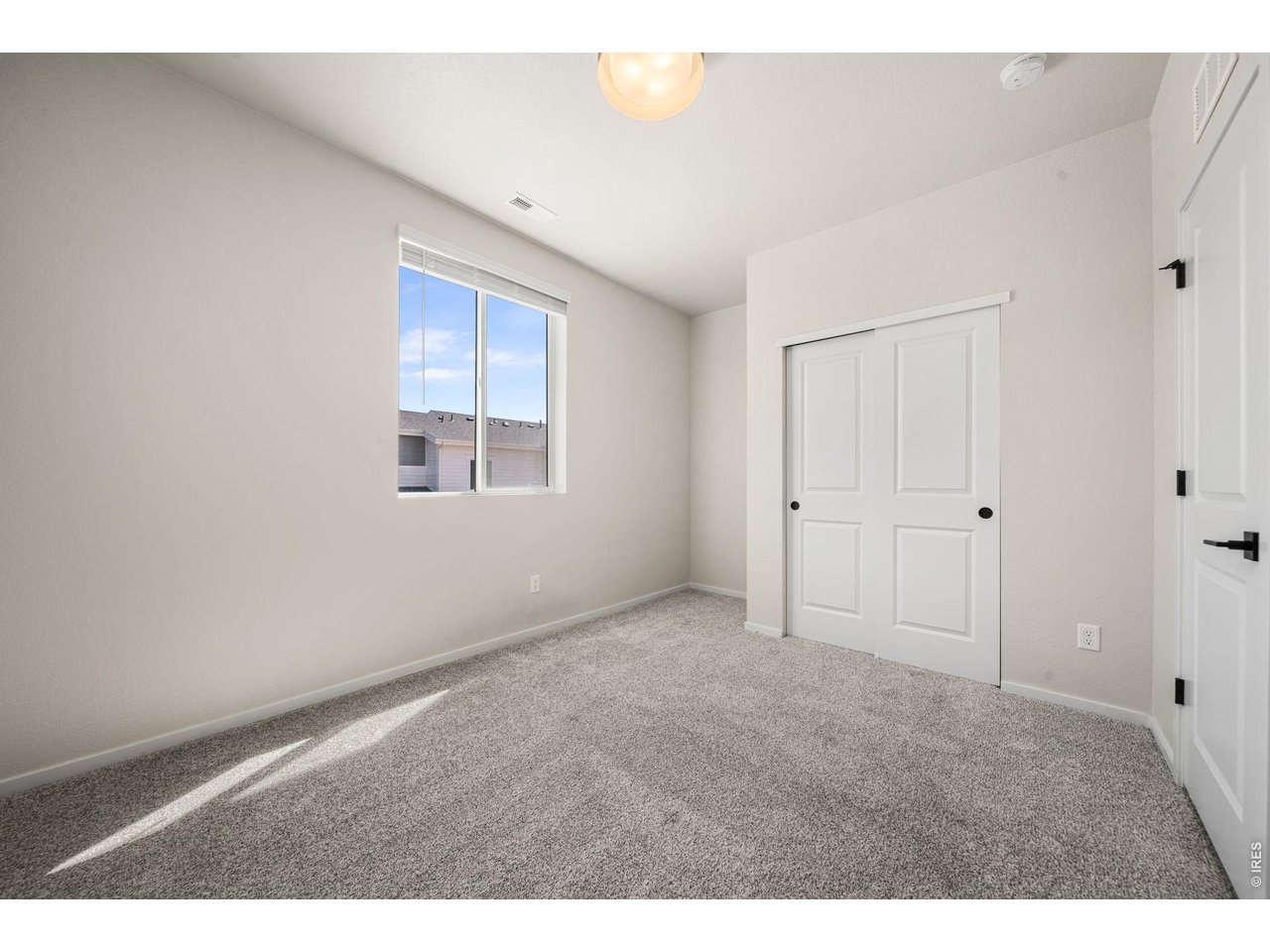 1804 Iron Wheel Dr 5