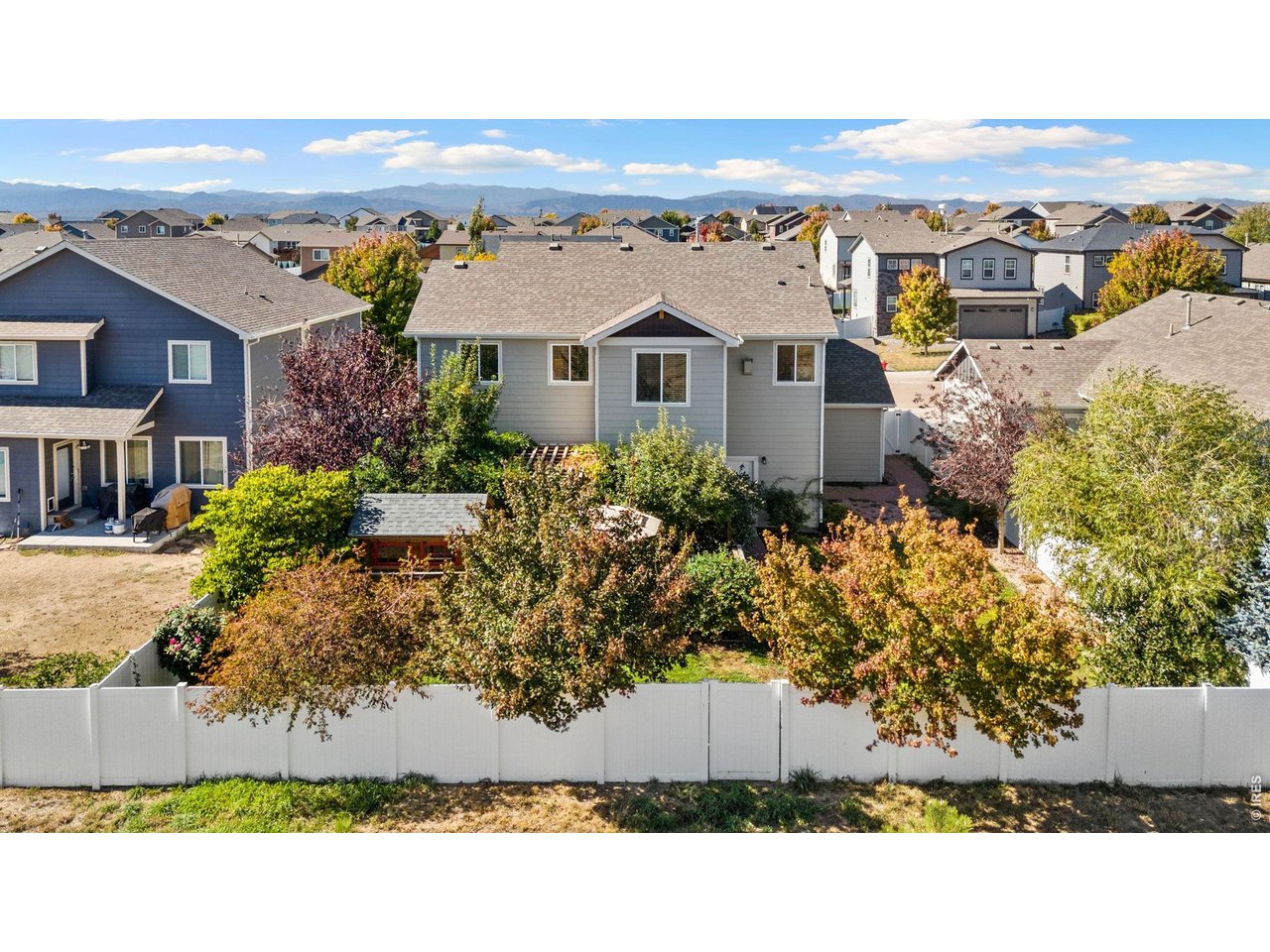 5447 Bexley Dr