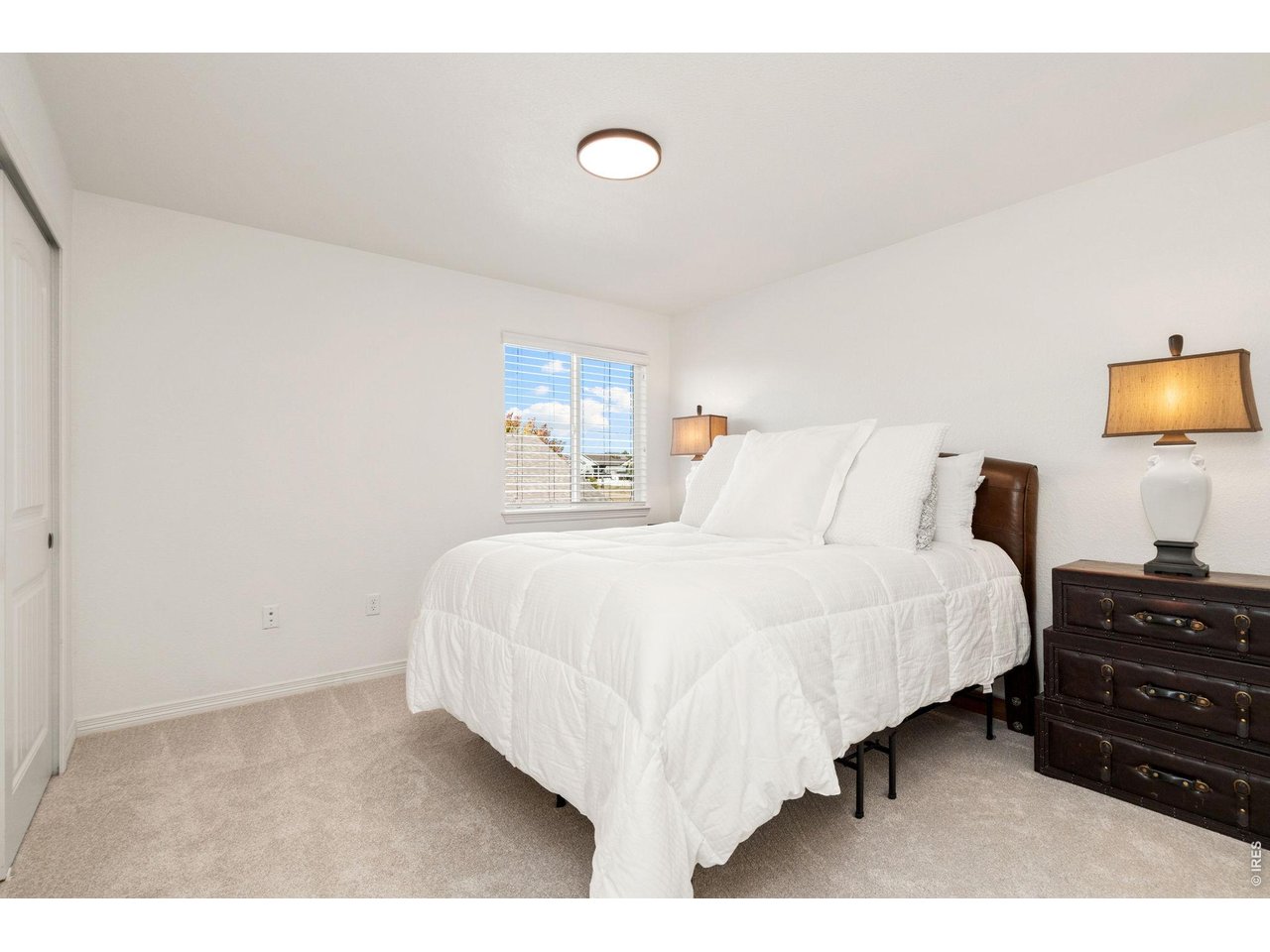 5447 Bexley Dr