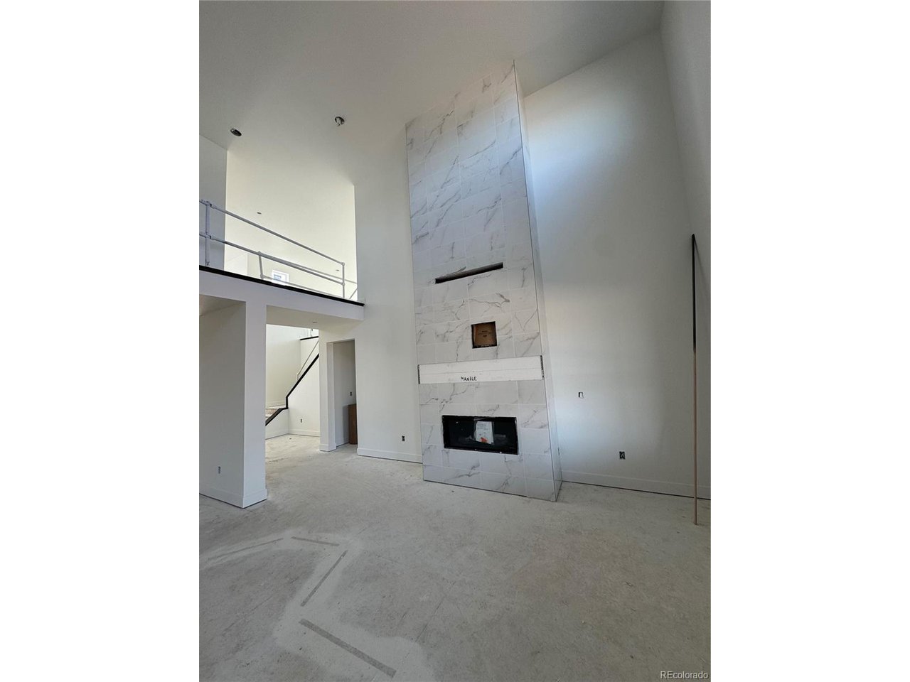5864 Tommy Ct