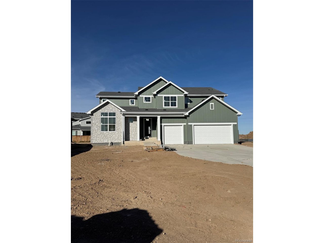 5864 Tommy Ct