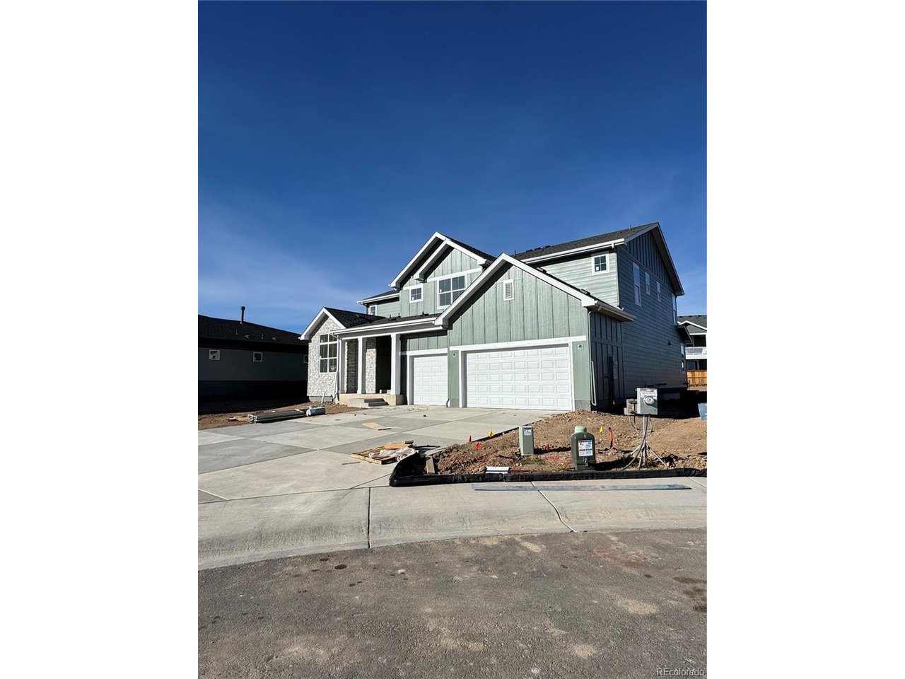 5864 Tommy Ct