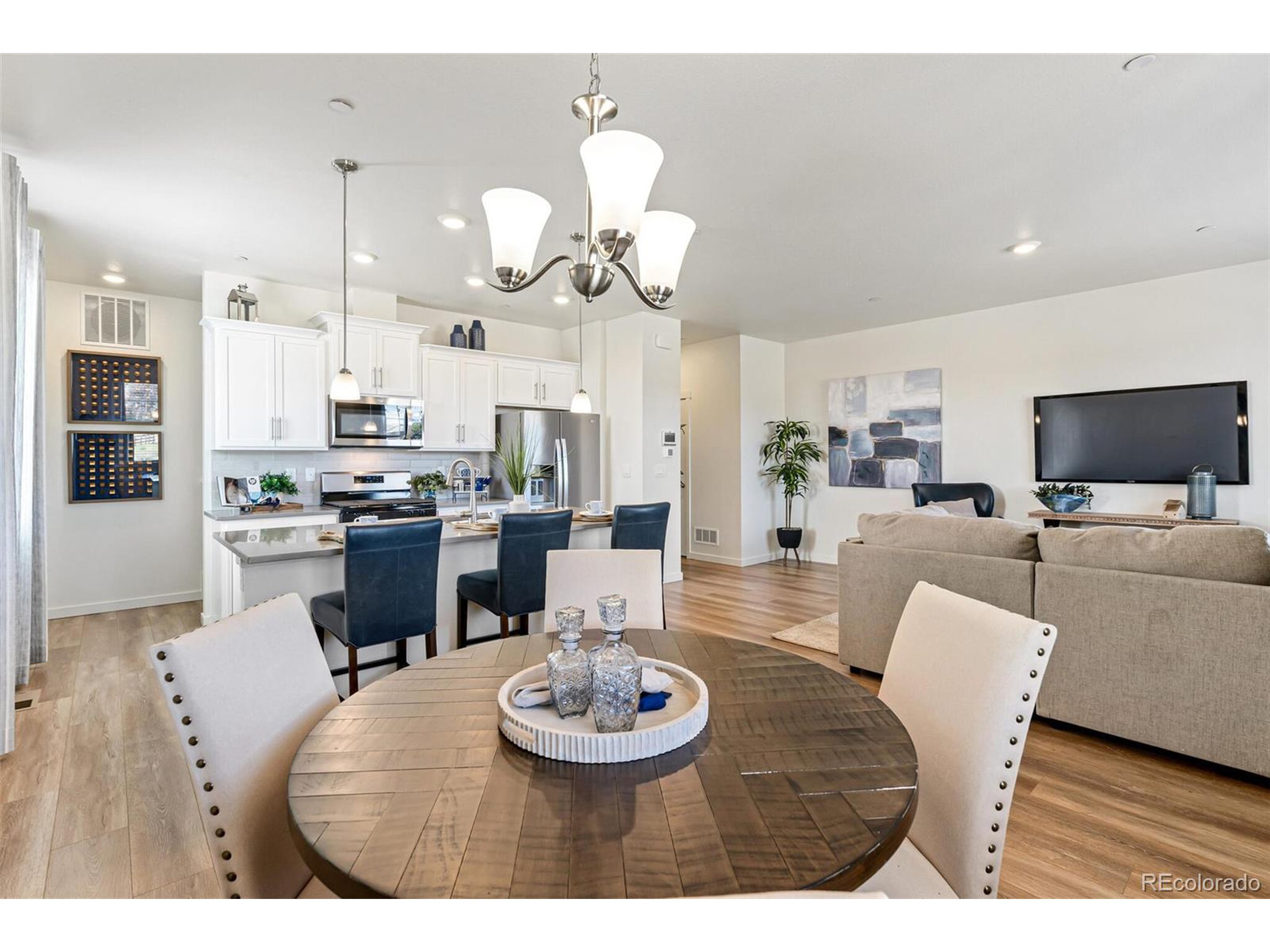 1758 Knobby Pine Dr A