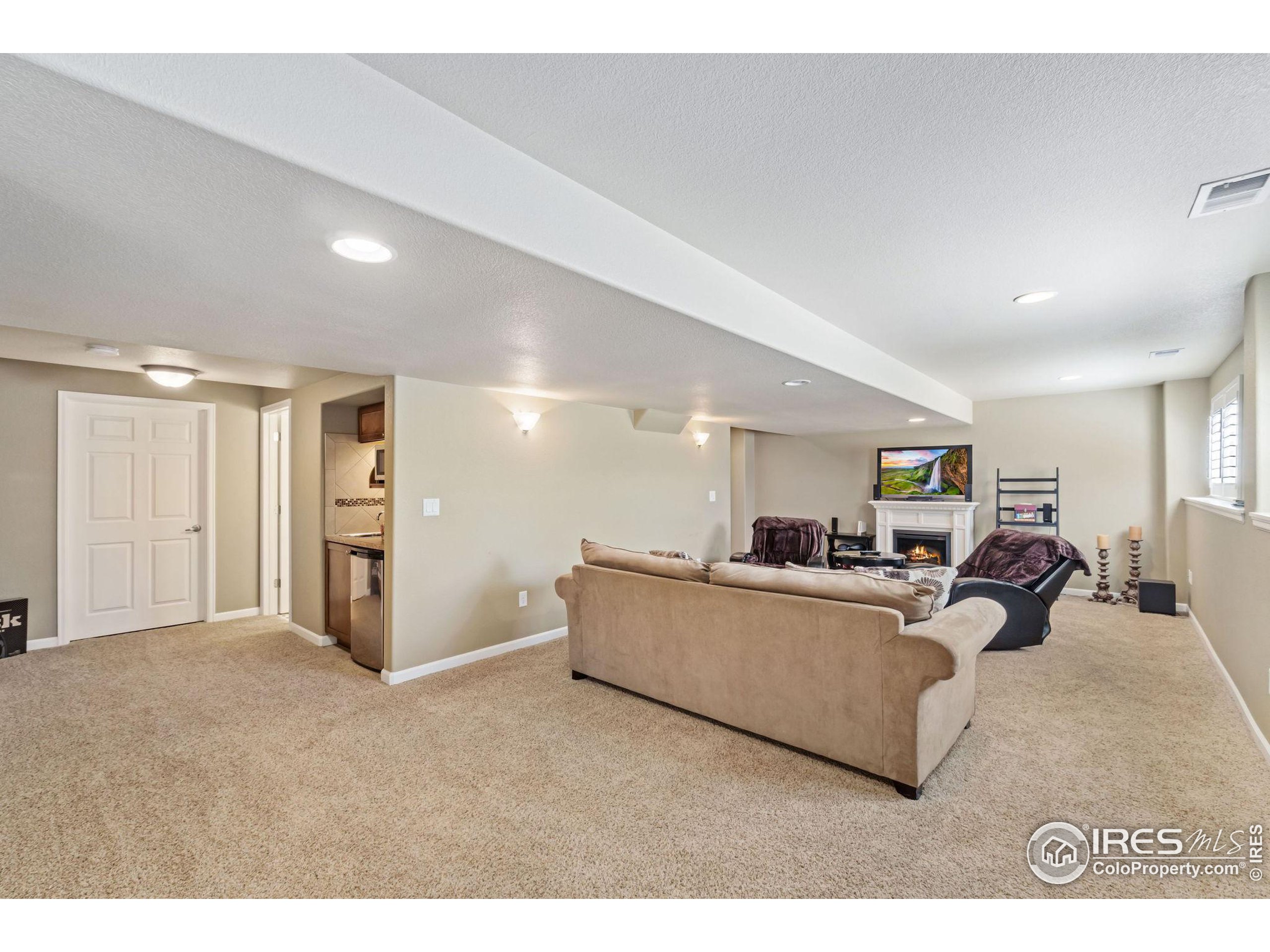 5808 Fossil Creek Pkwy