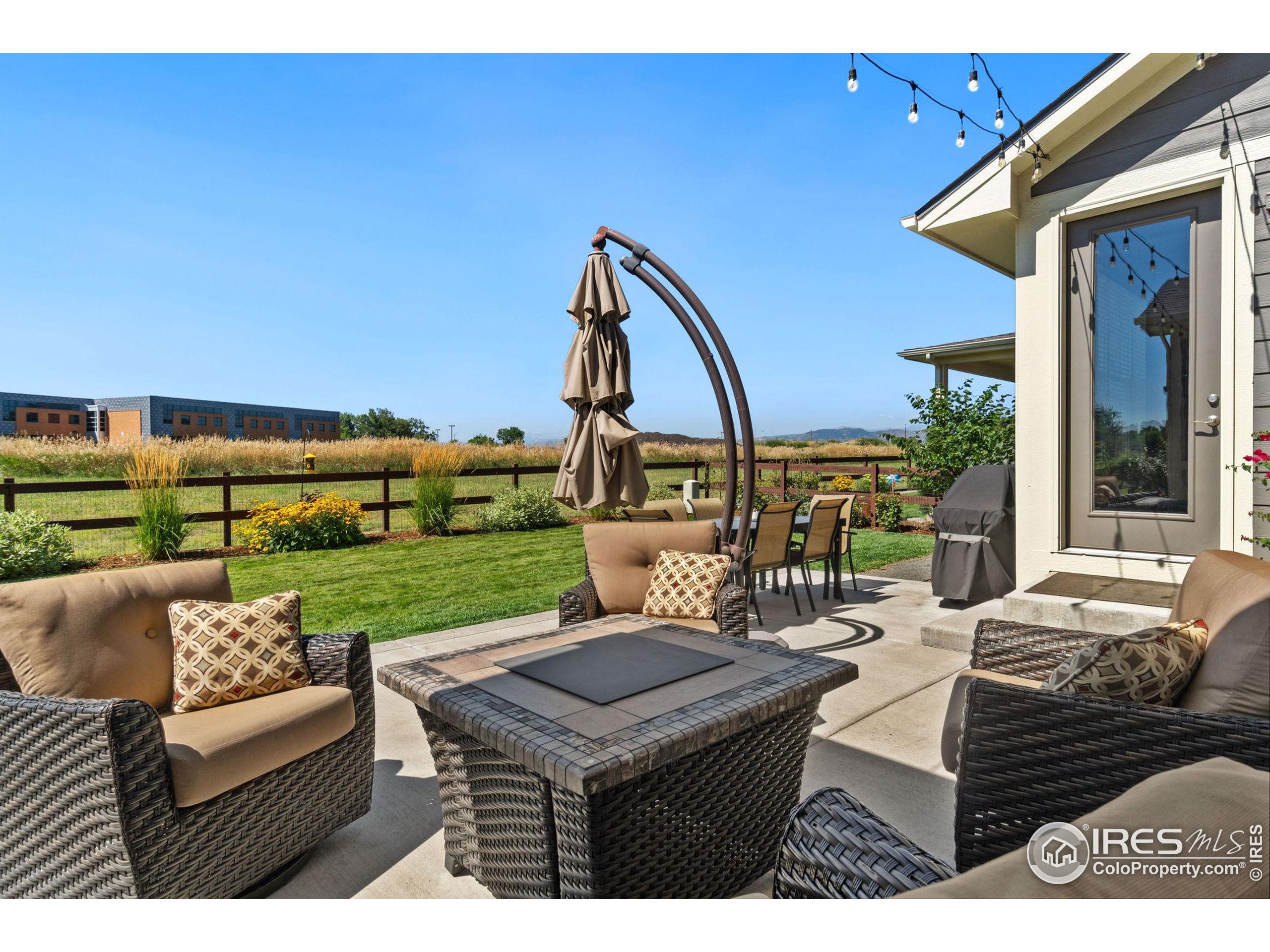 2233 Spruce Creek Dr