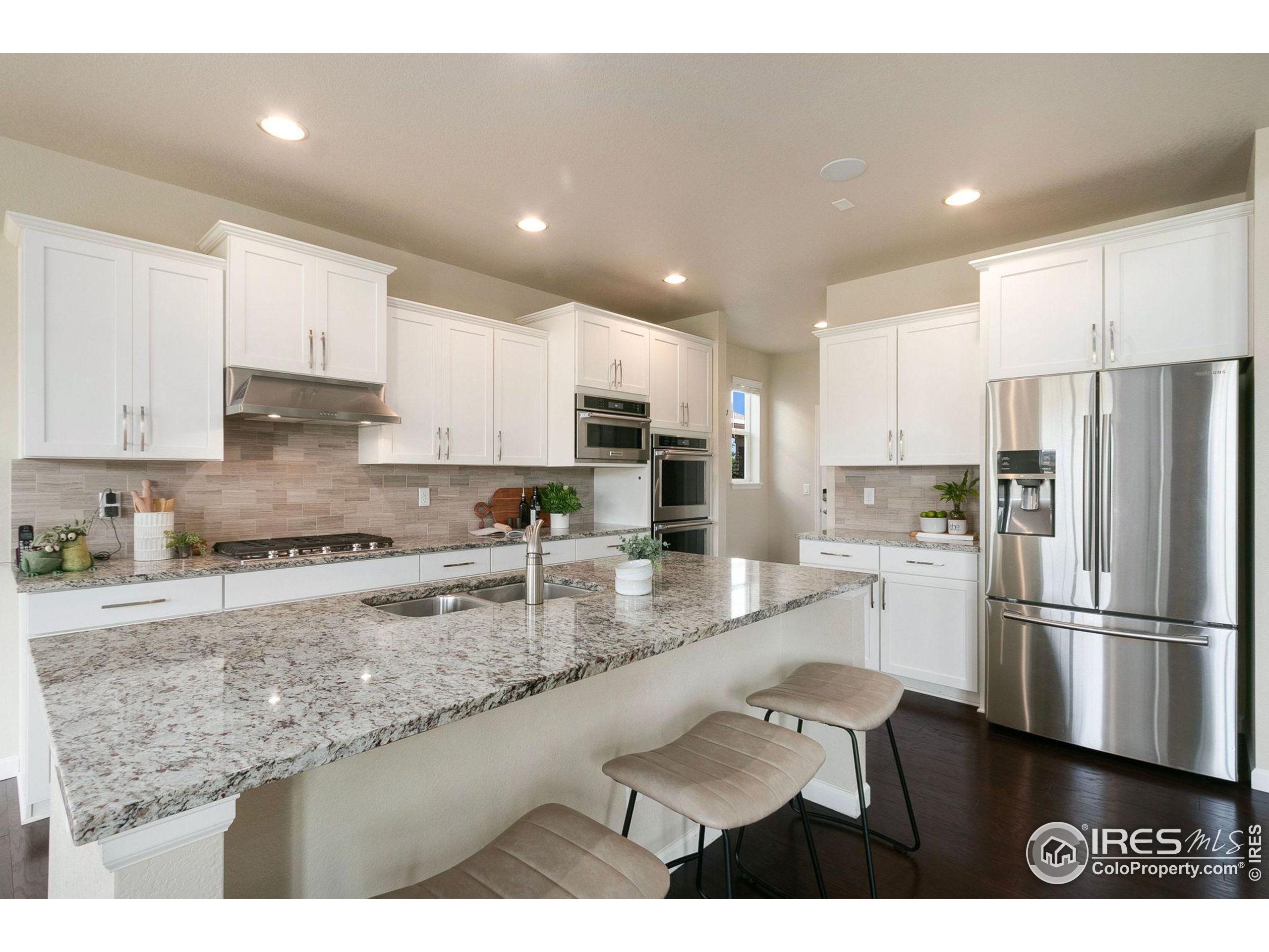 2233 Spruce Creek Dr