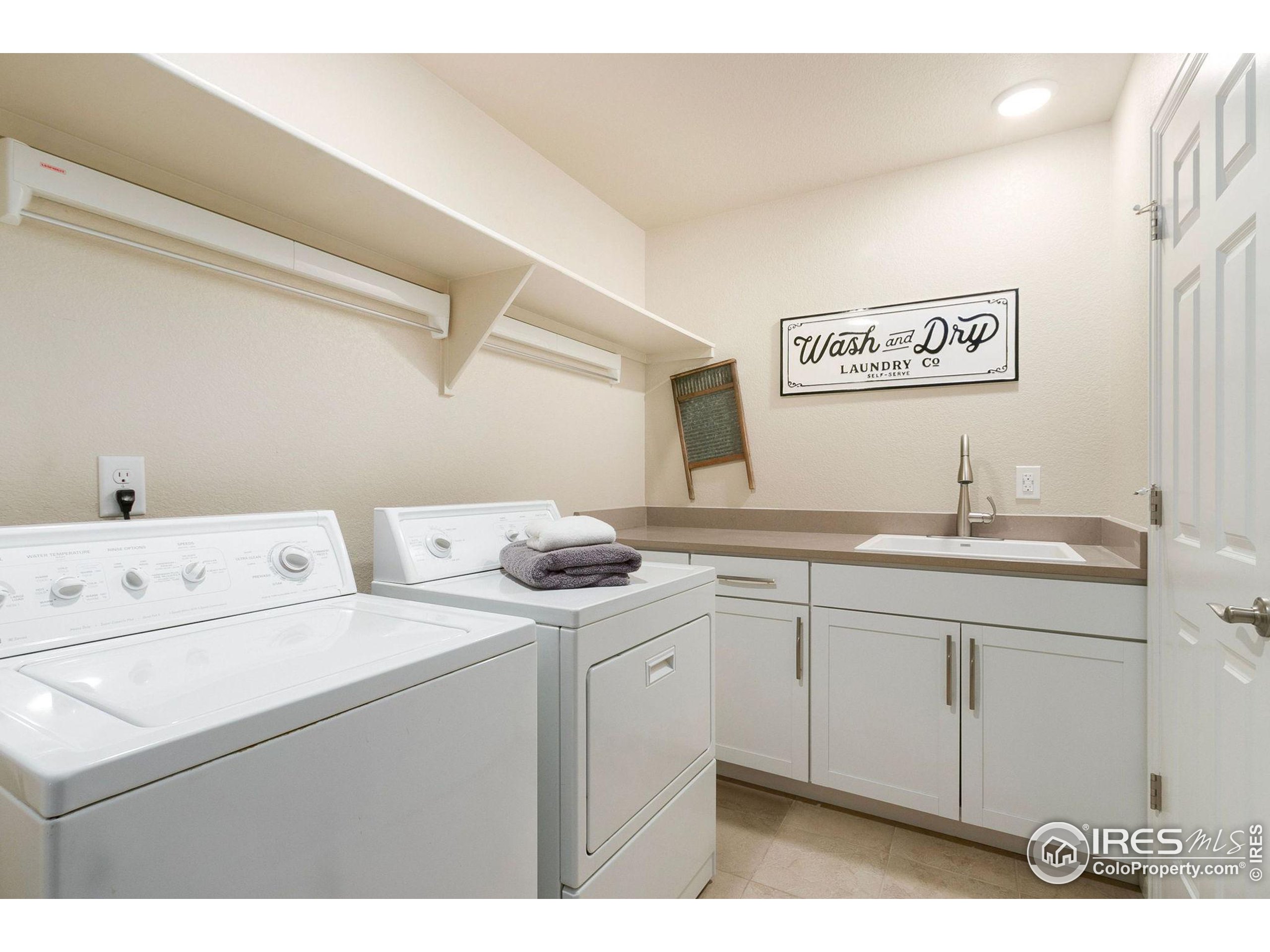 2233 Spruce Creek Dr