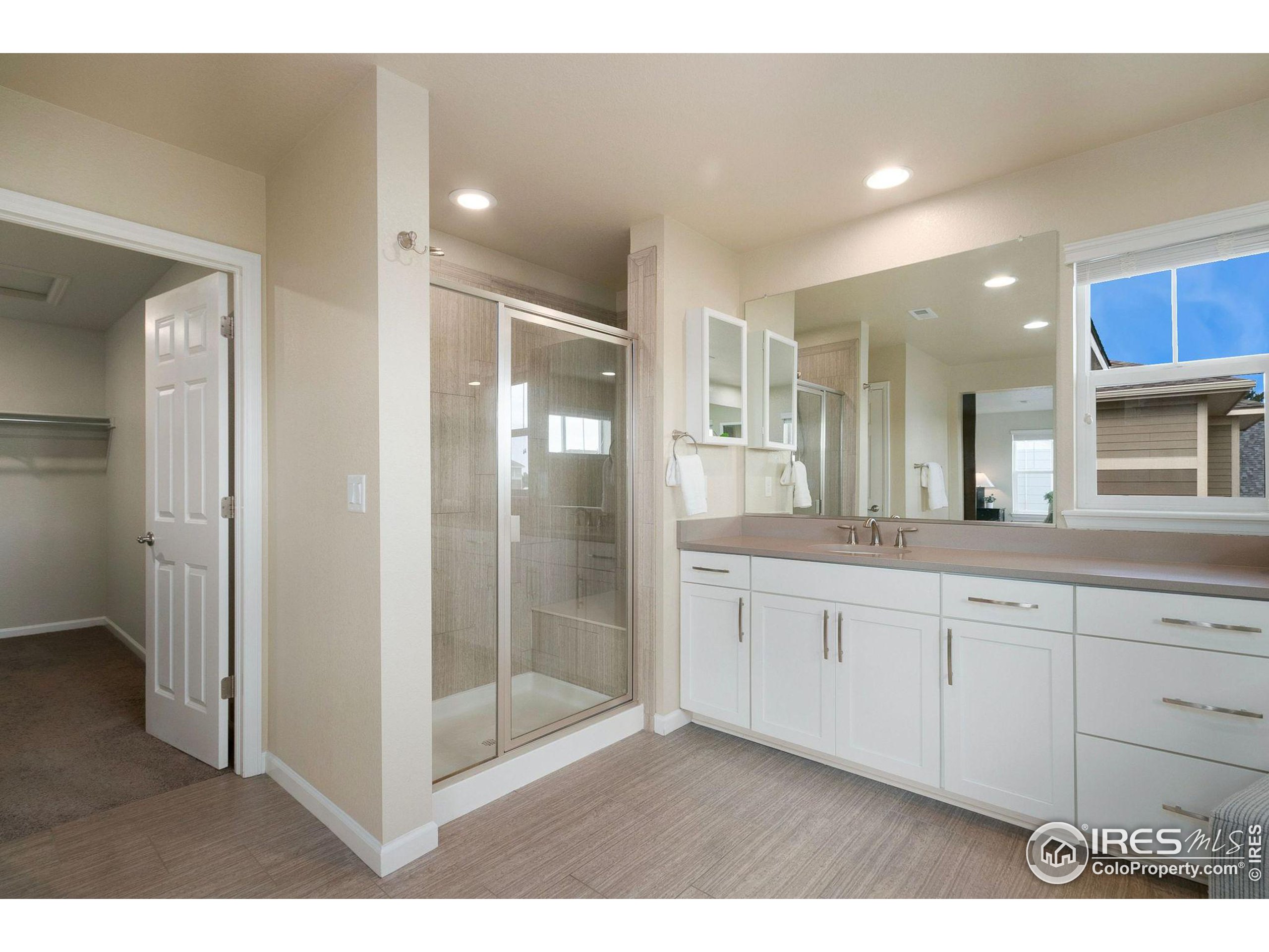 2233 Spruce Creek Dr