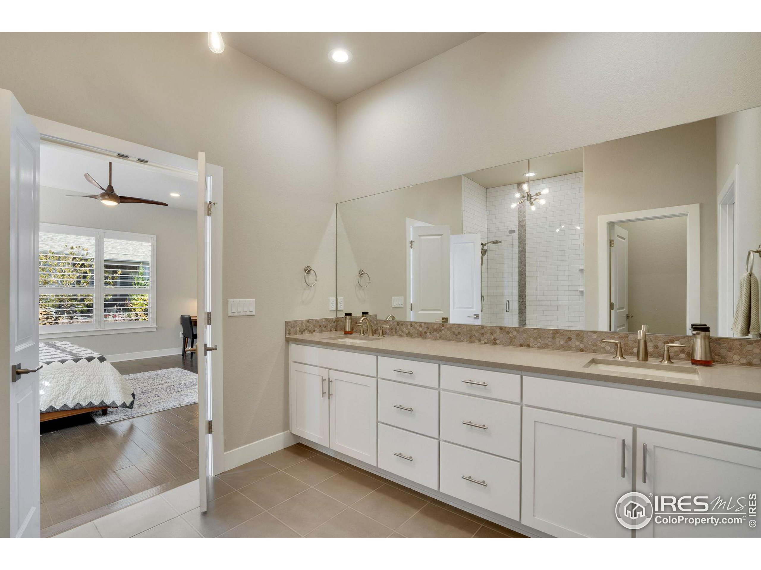 6009 Fall Harvest Way