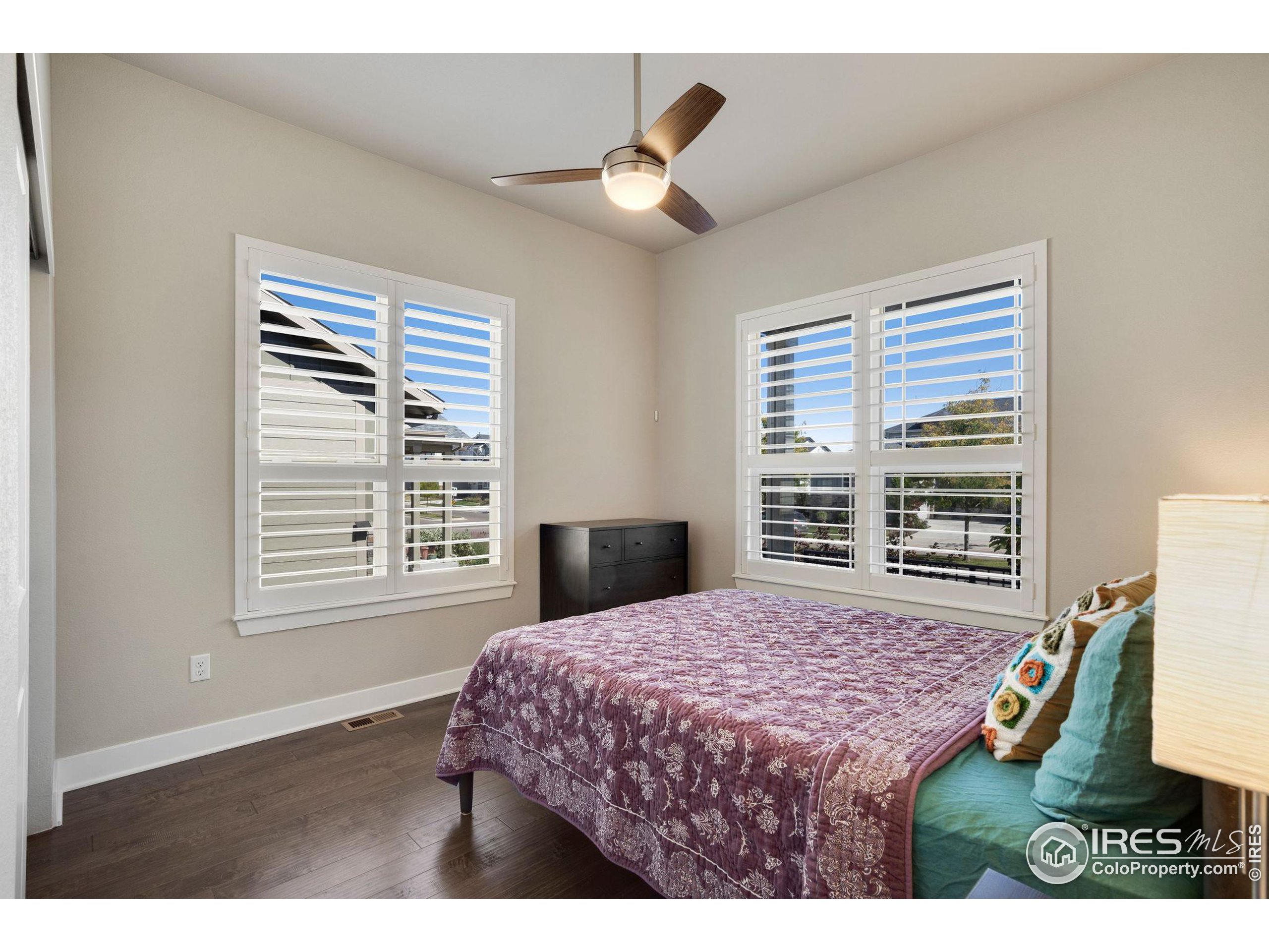 6009 Fall Harvest Way