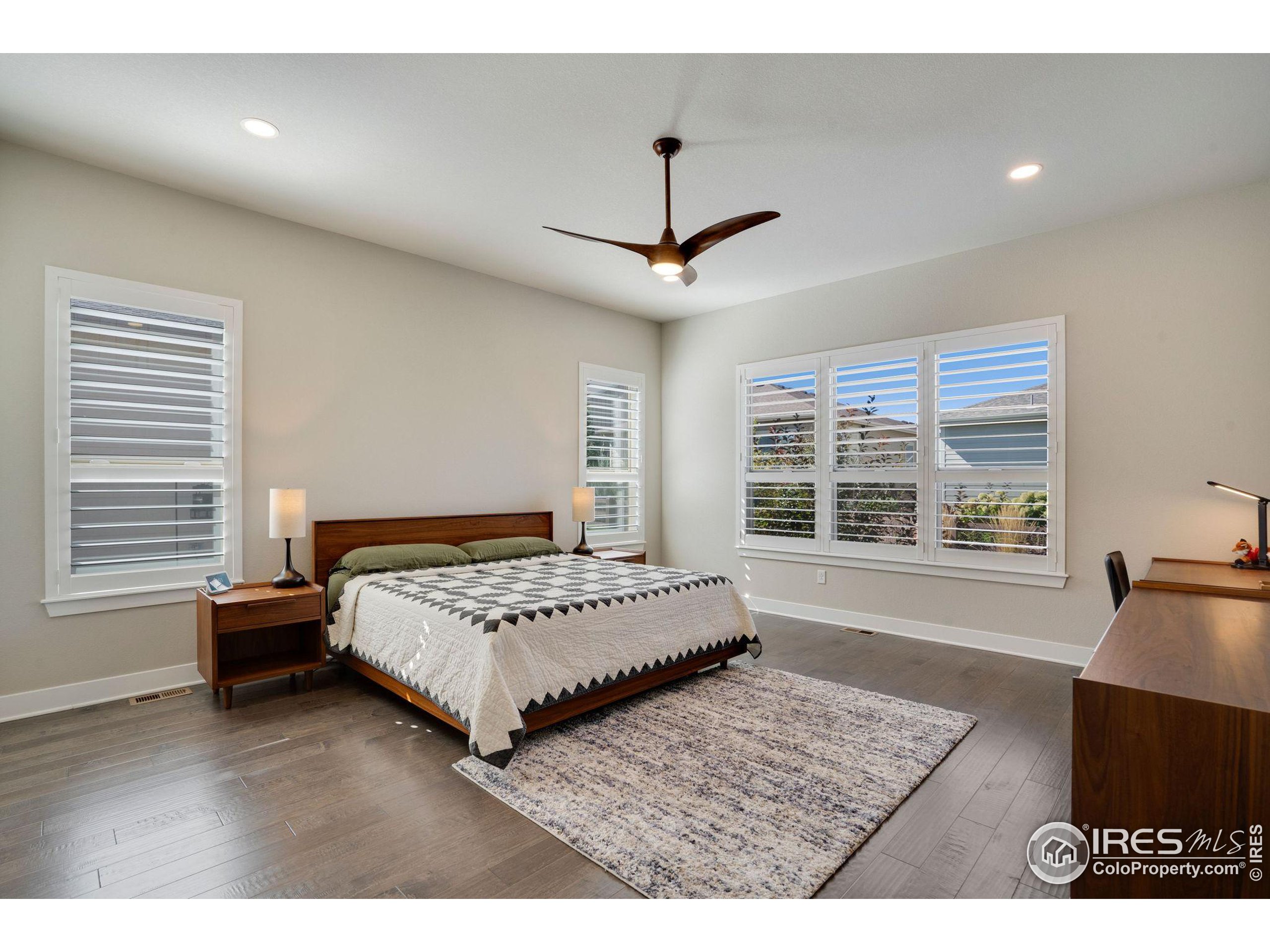 6009 Fall Harvest Way