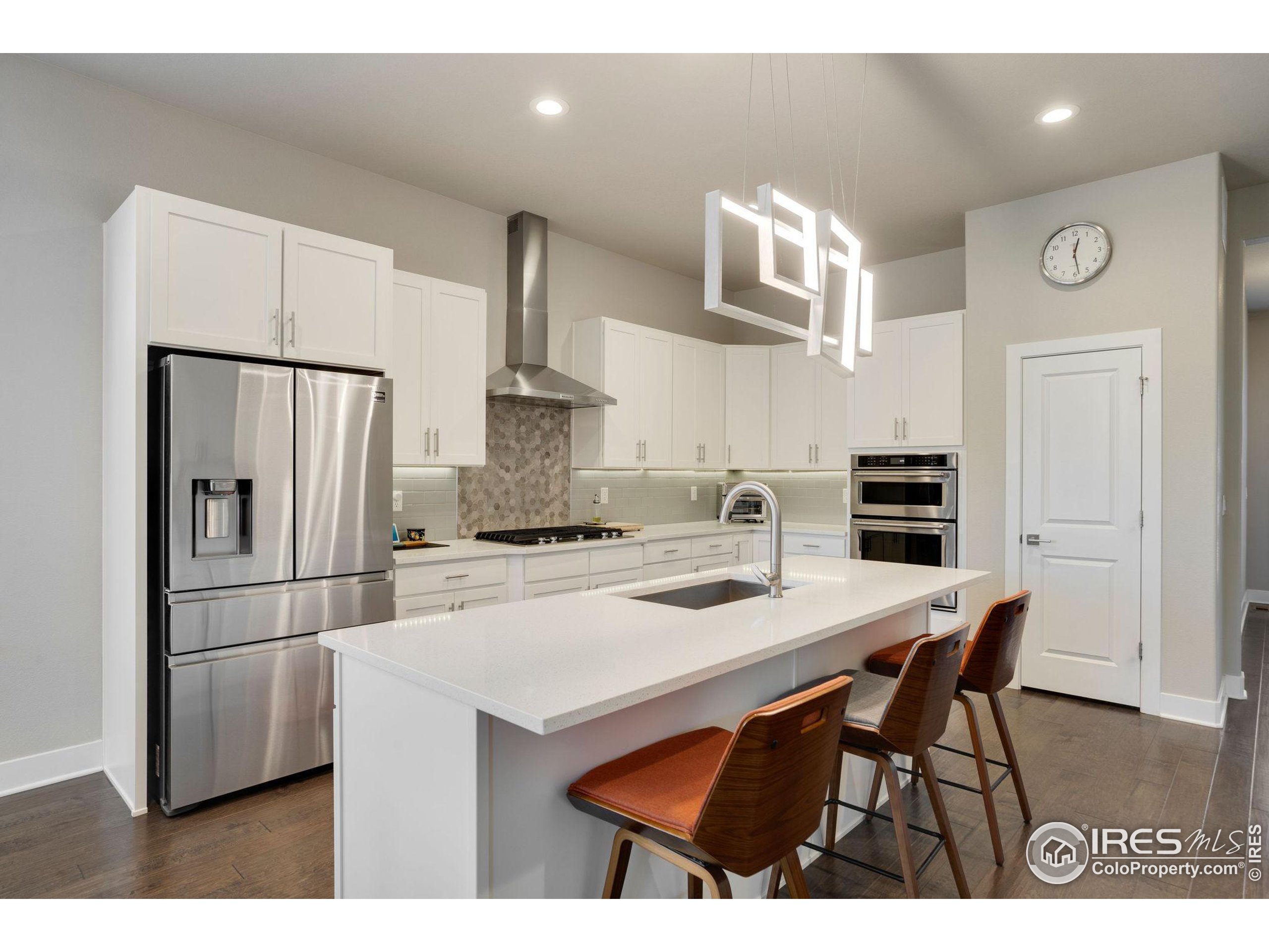 6009 Fall Harvest Way