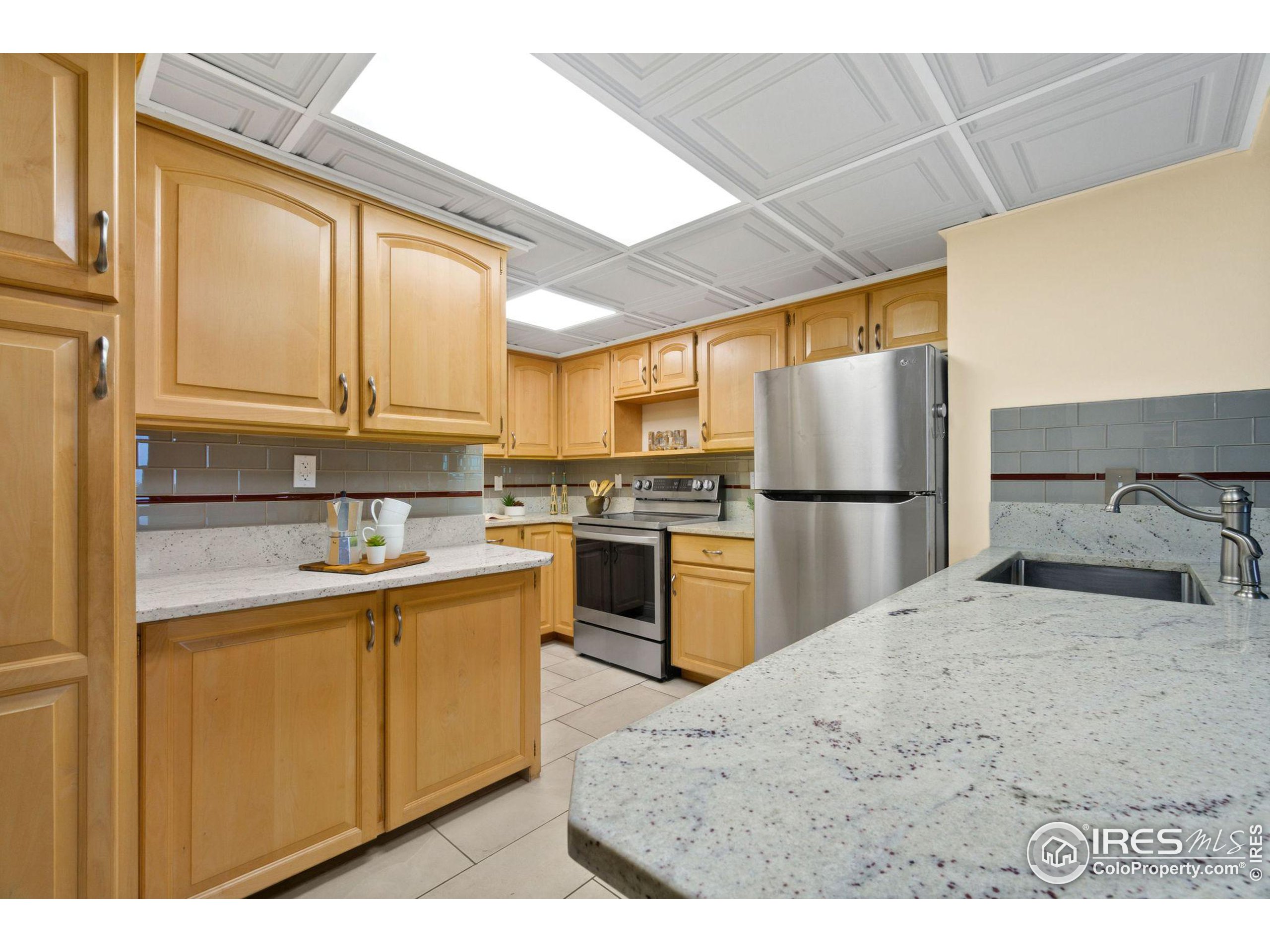 415 S Howes St Unit: 703