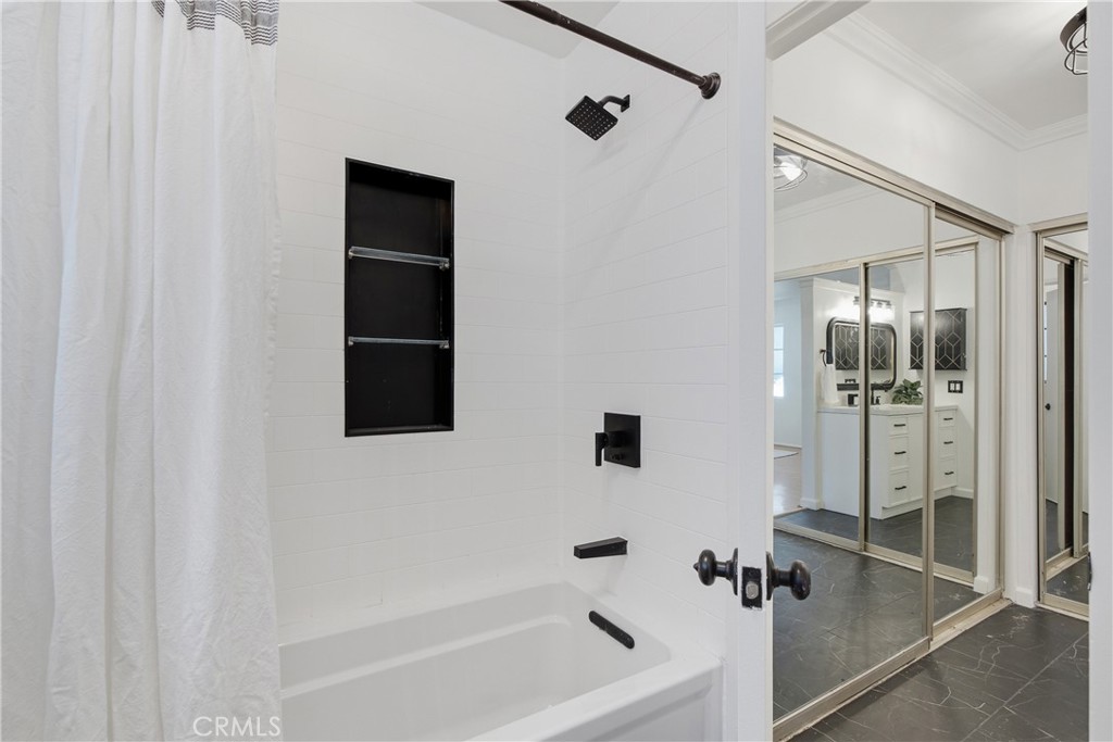 1429 Valley View Road 32