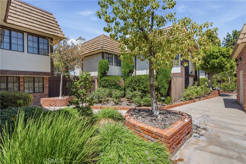 1429 Valley View Road 32