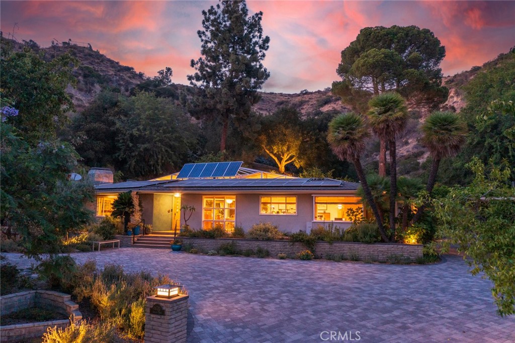 1670 Arboles Drive
