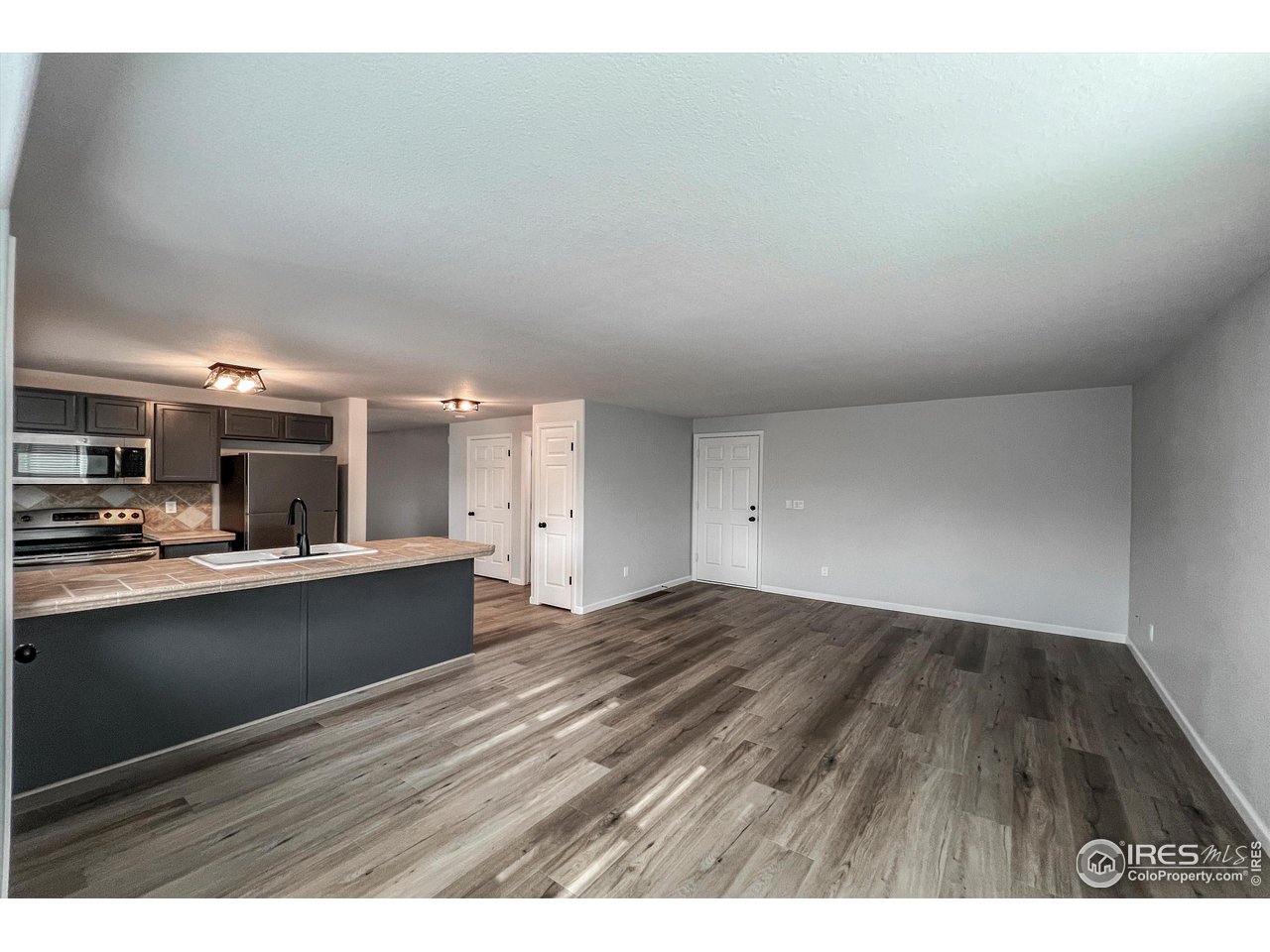 1219 Cedarwood Dr