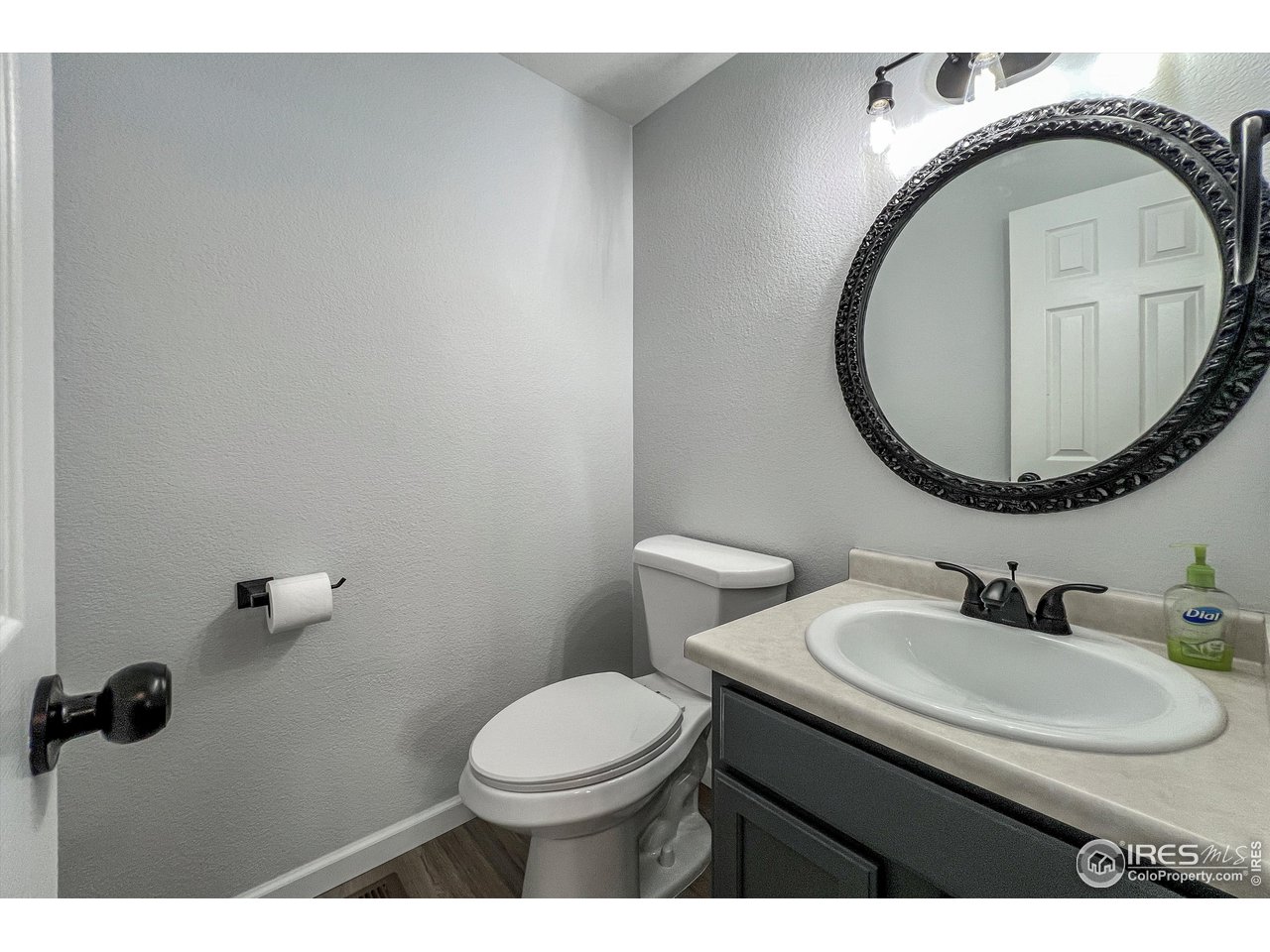 1219 Cedarwood Dr
