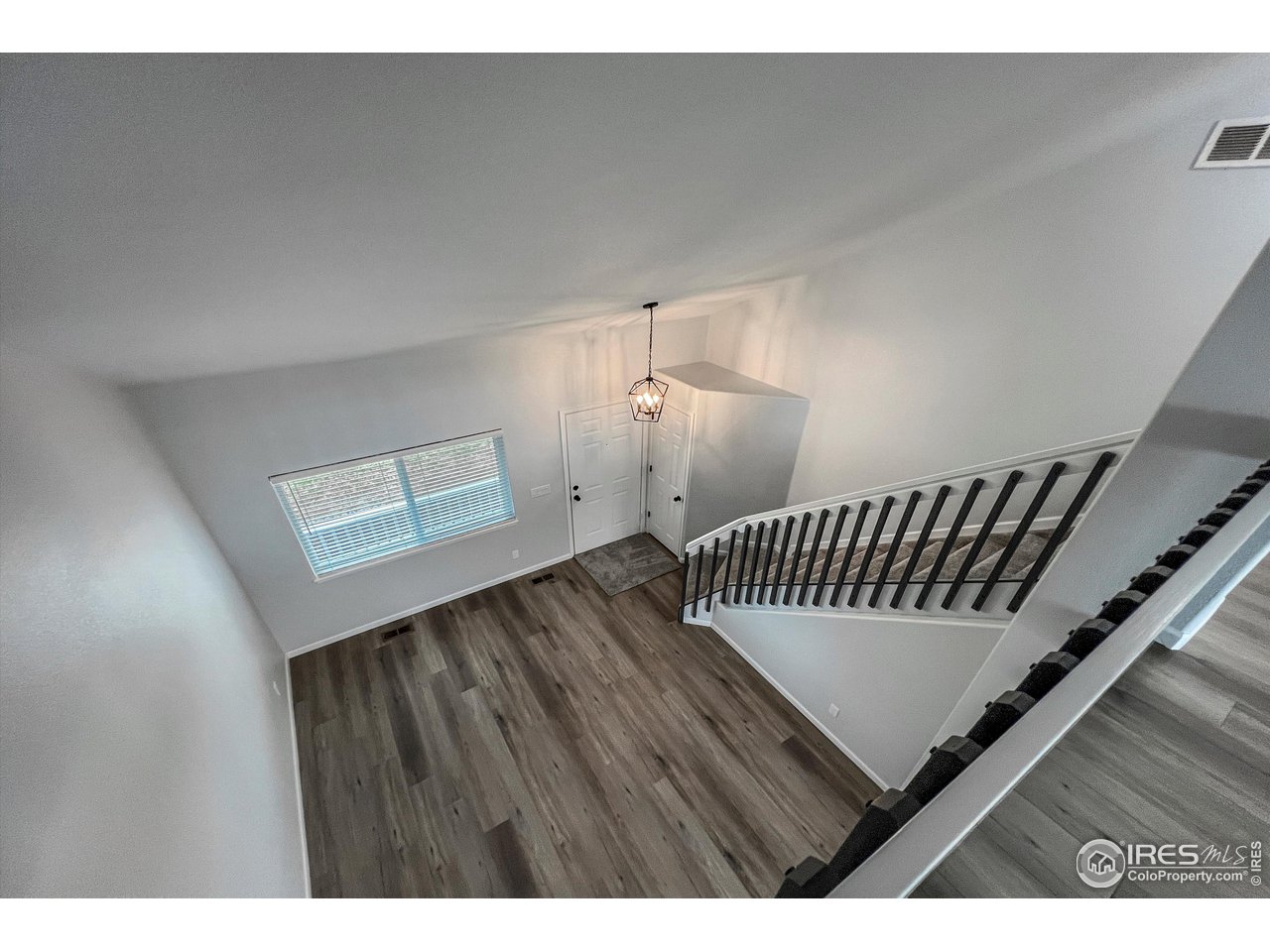 1219 Cedarwood Dr