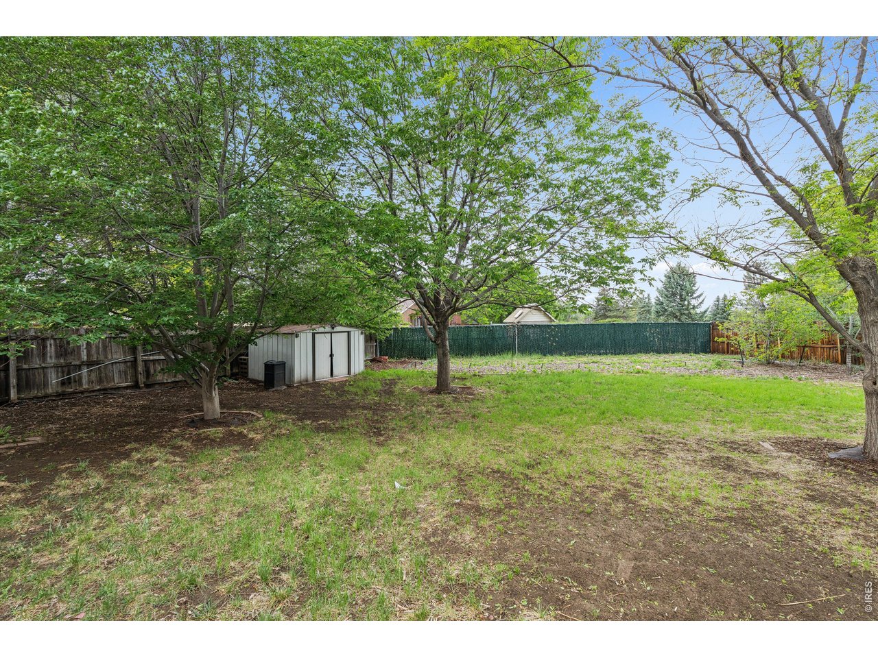 24 University Cir
